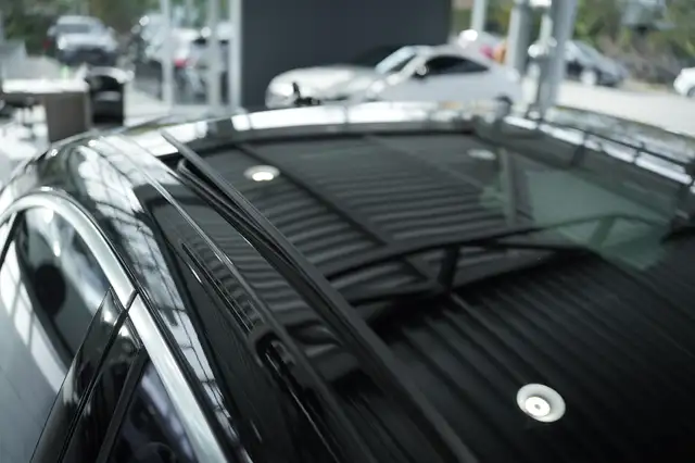 Mercedes-Benz S-Class view 11