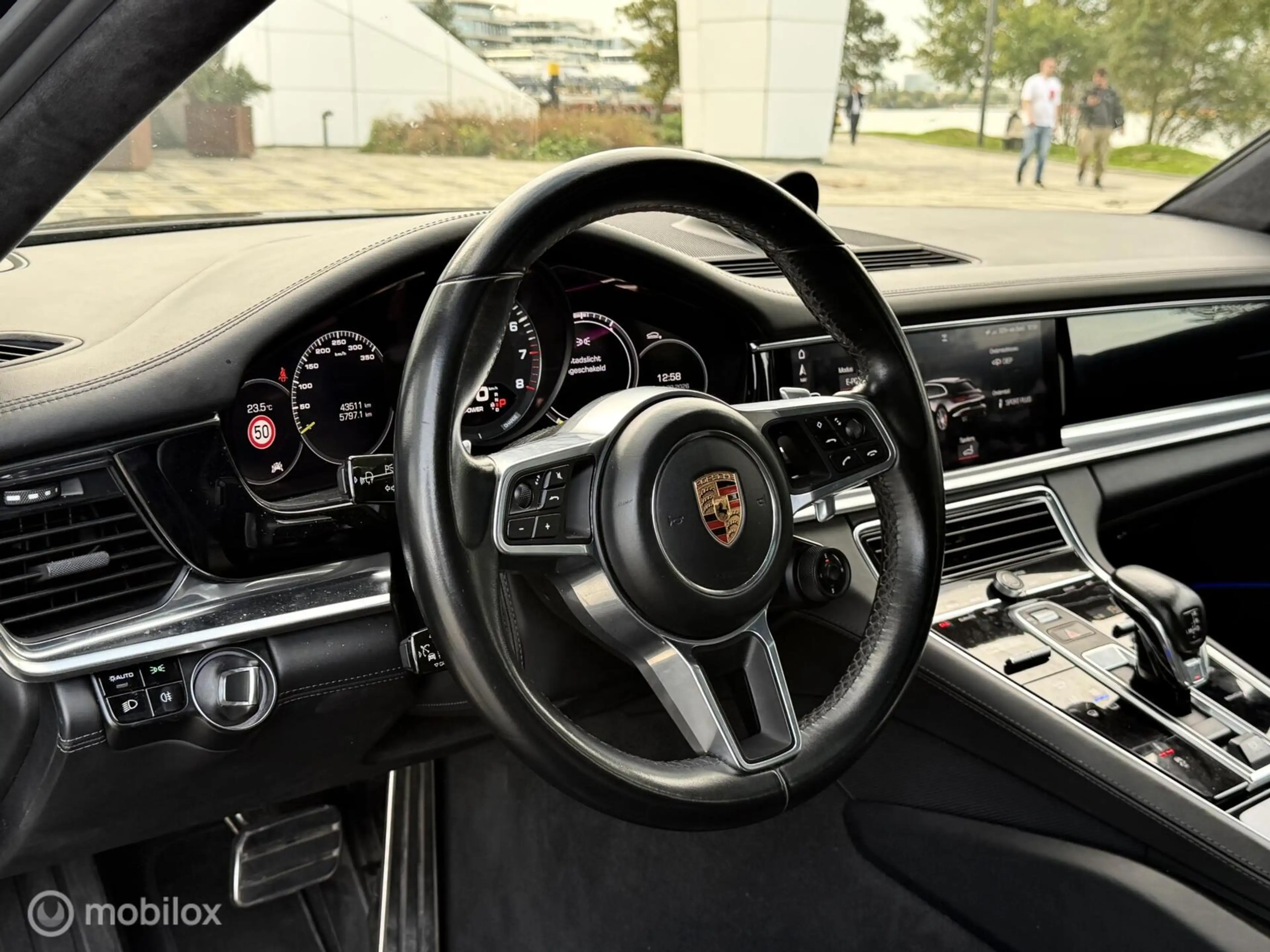 Porsche Panamera Sport Turismo 4.0 Turbo S E-Hybrid | VOL ! — photo 3