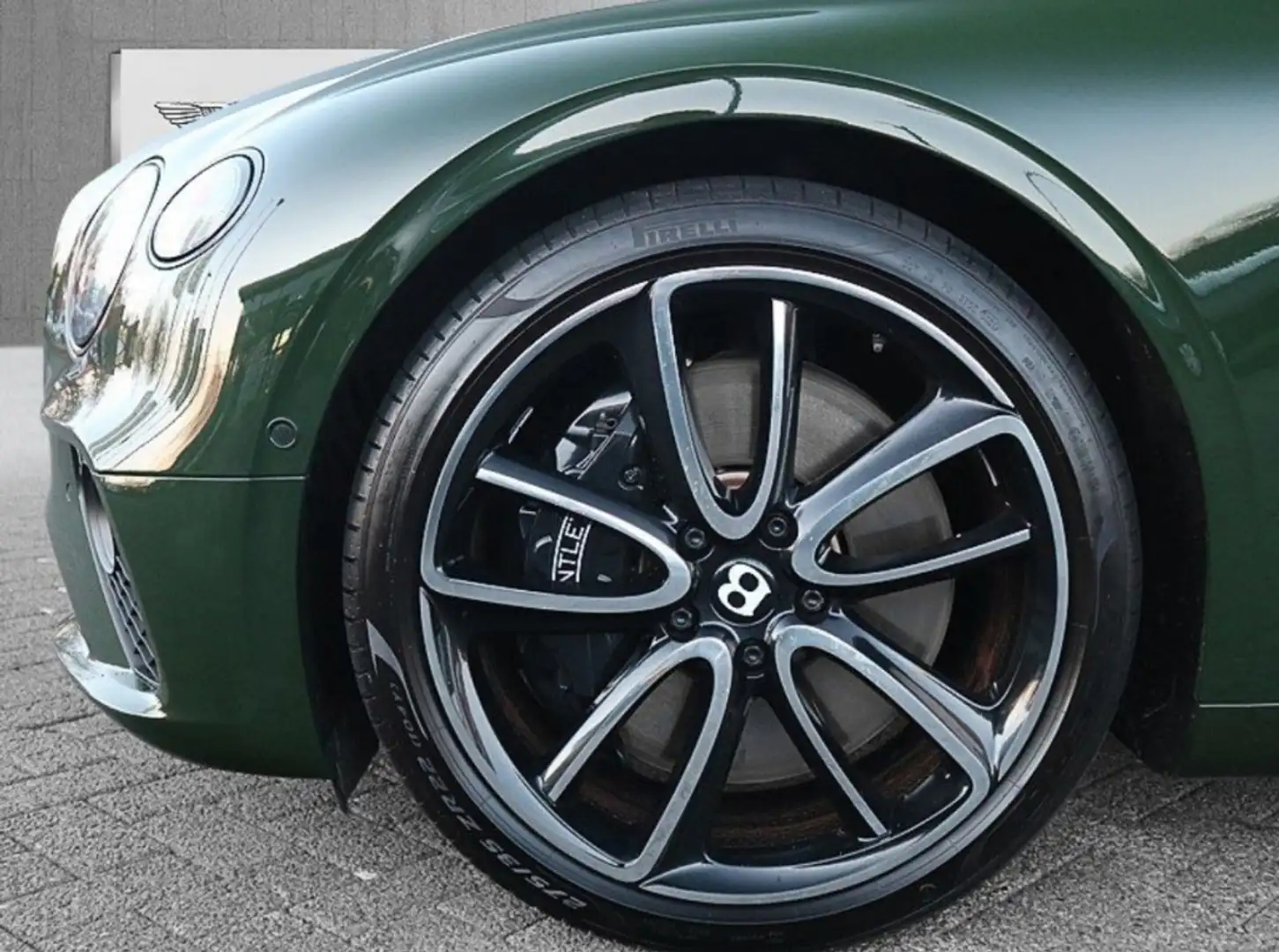 Bentley Continental GT V8 Convertible zelena - 1