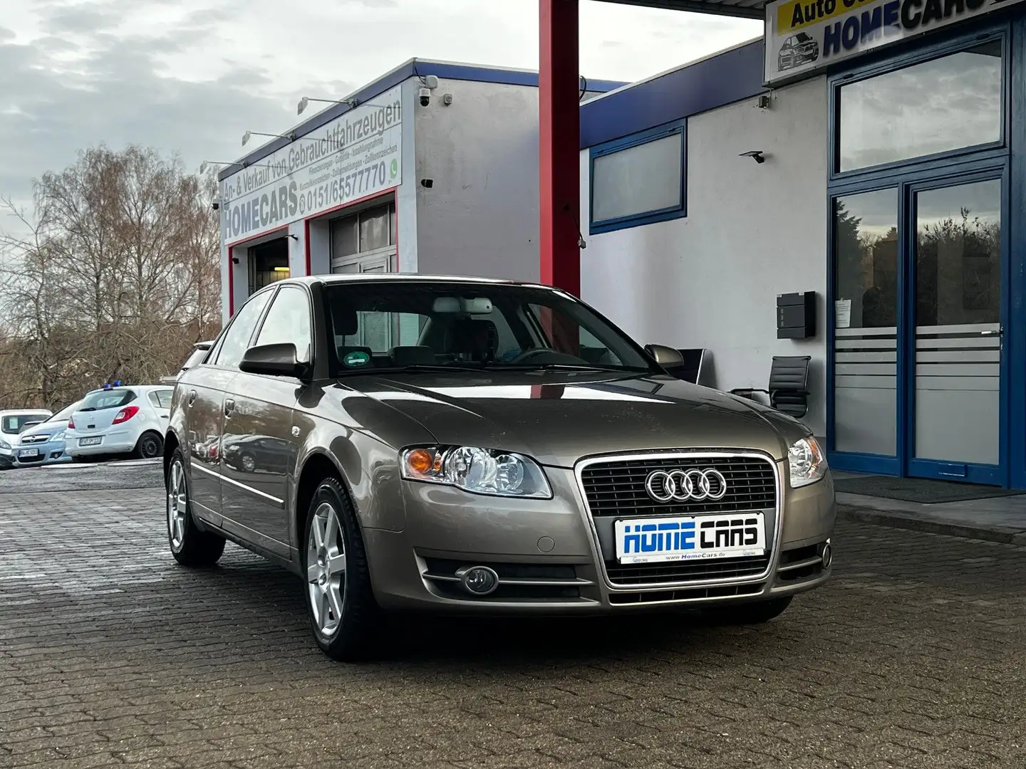 Audi A4 Lim. 1.8 T I Benzin I TÜV Beige - 2