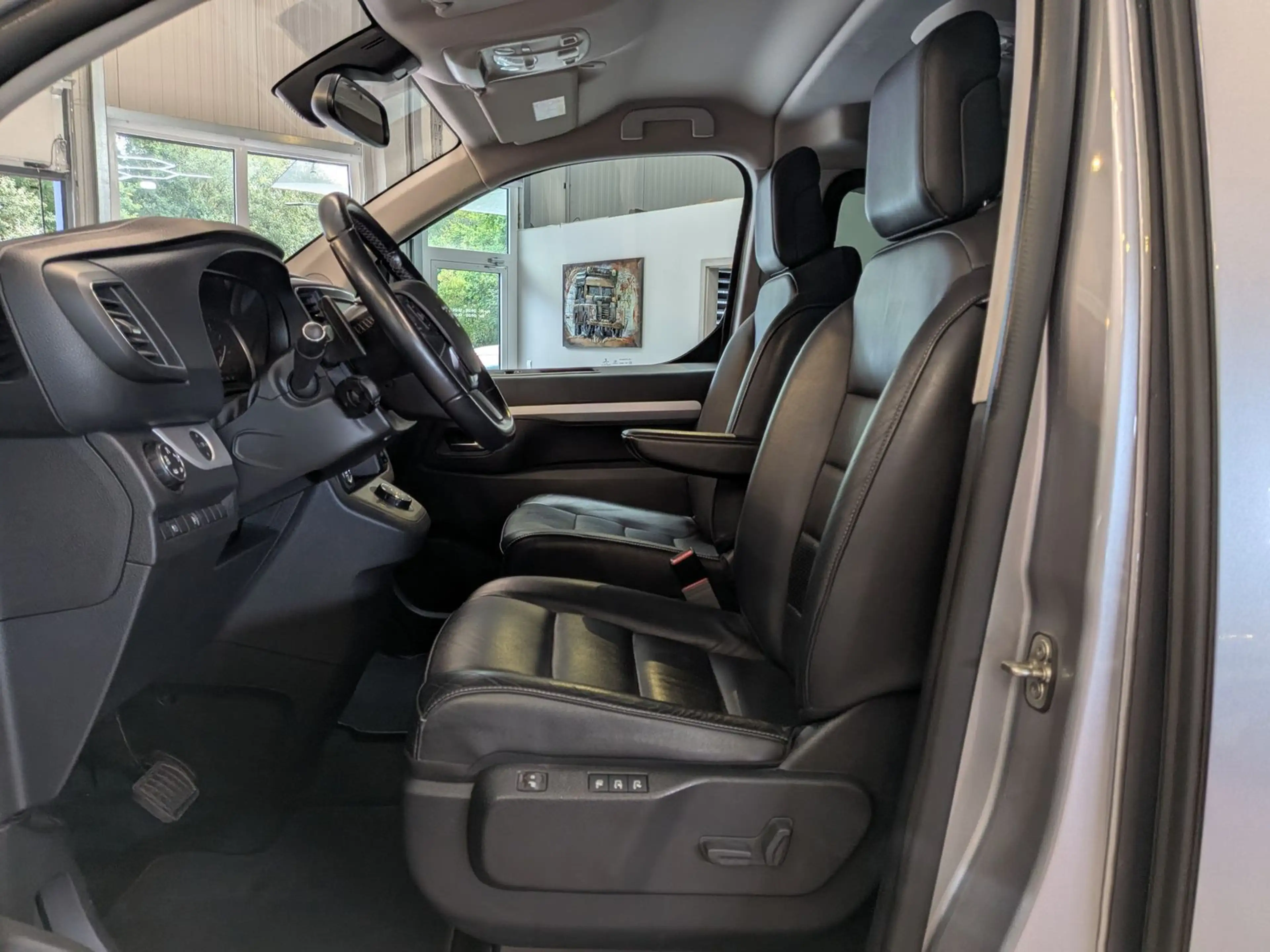 Opel Zafira M L2 Tourer STANDHZG*CAM*LEDER*AHK*6-SITZ — photo 13