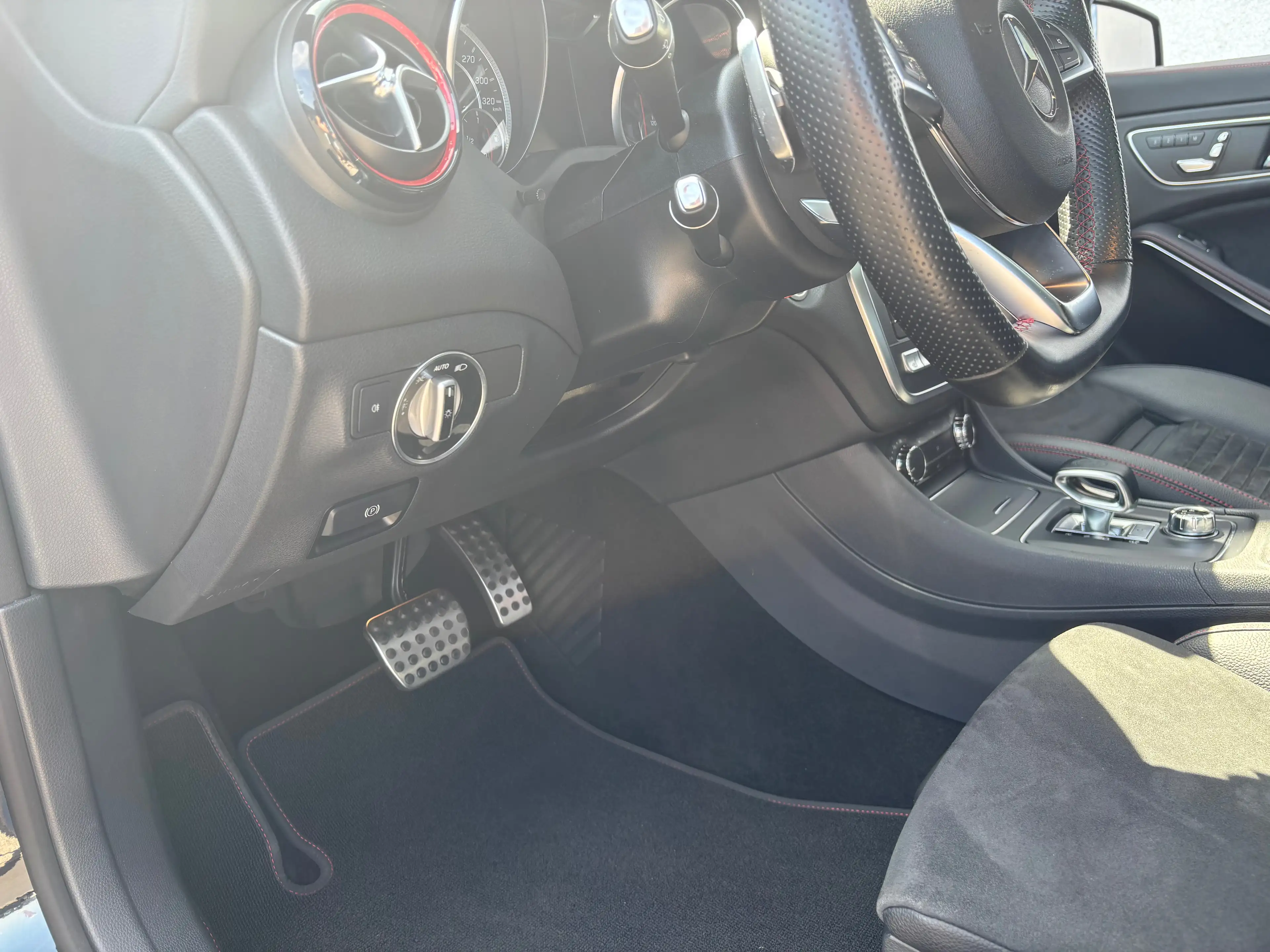Mercedes-Benz CLA 45 AMG CLA 45 AMG 4Matic (117.352) — photo 9