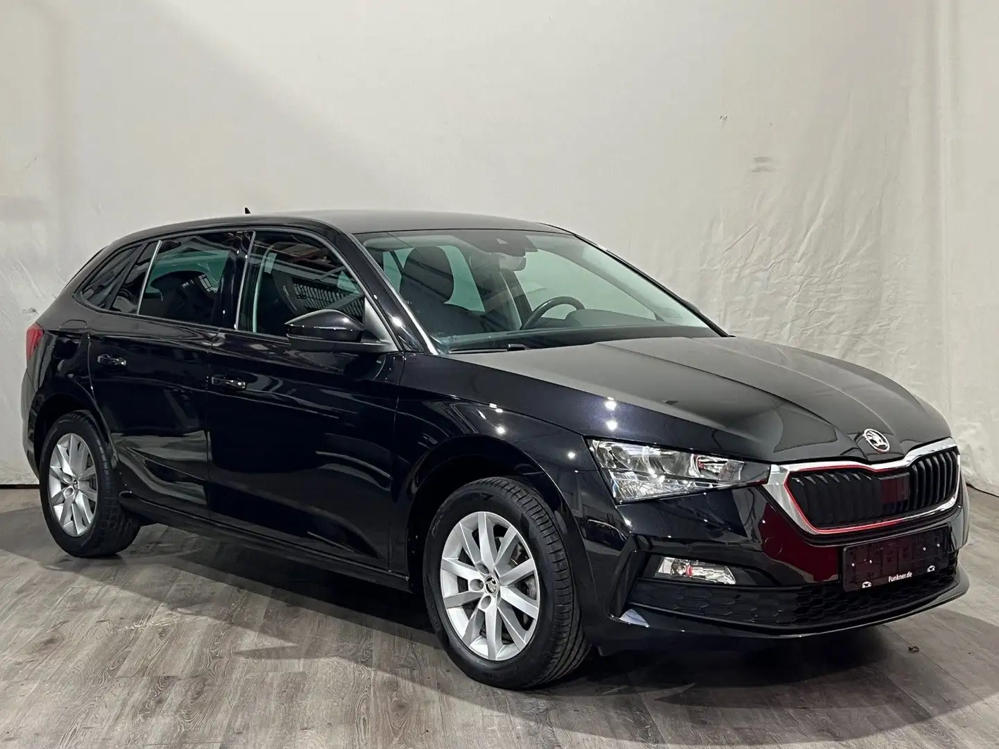 Skoda Scala Ambition NAVI PDC SITZHEIZUNG 1-HAND! Noir - 2