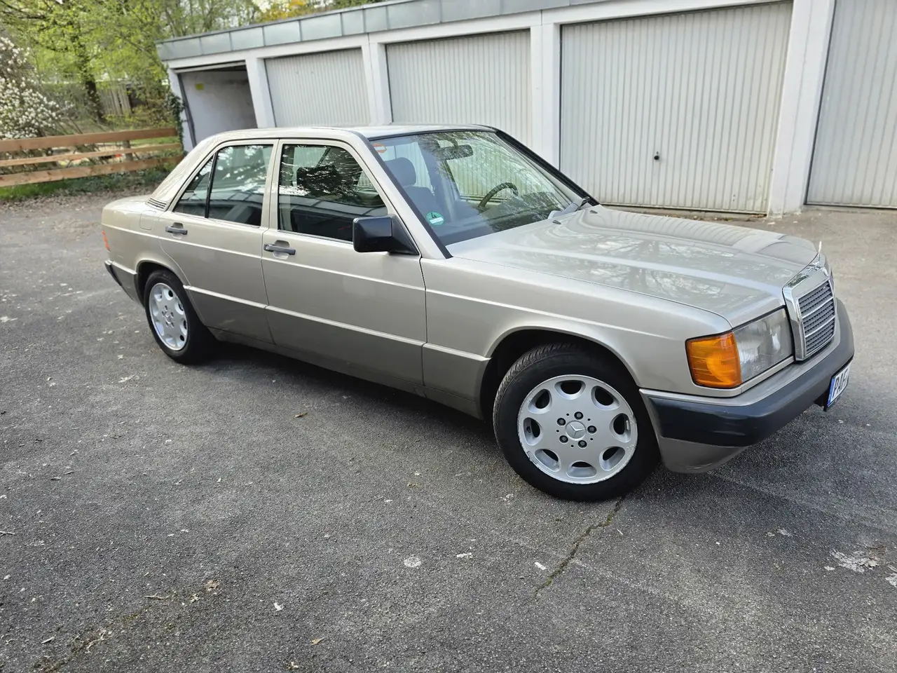 Mercedes-Benz 190 E, foto 9