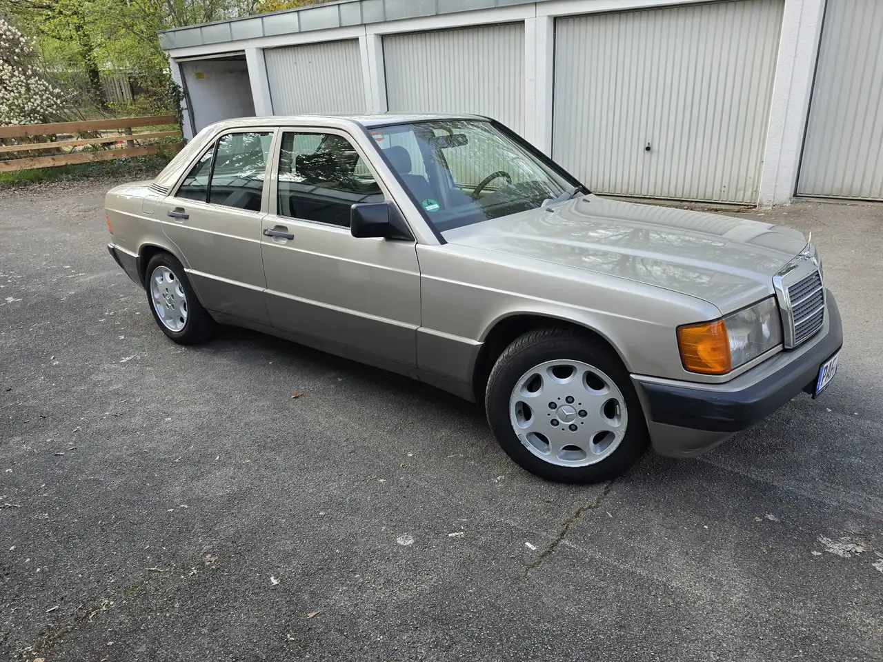Mercedes-Benz 190 E, foto 8