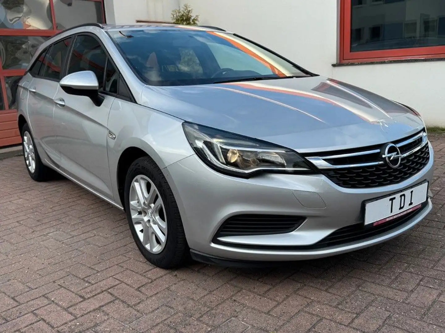 Opel Astra K Sports Tourer Edition Start/Stop Argent - 1