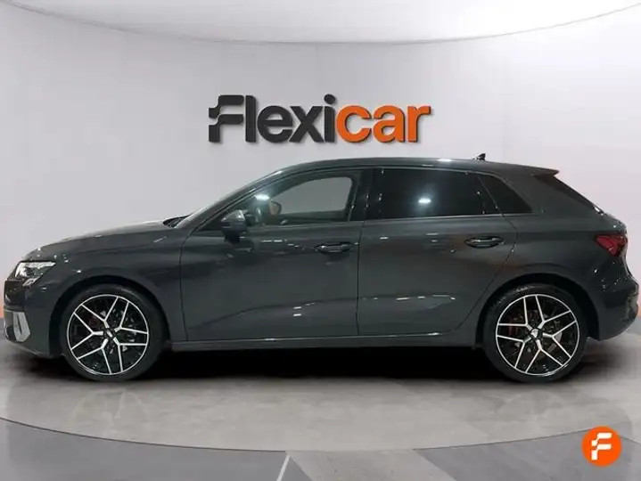 Audi A3 2022, foto 3