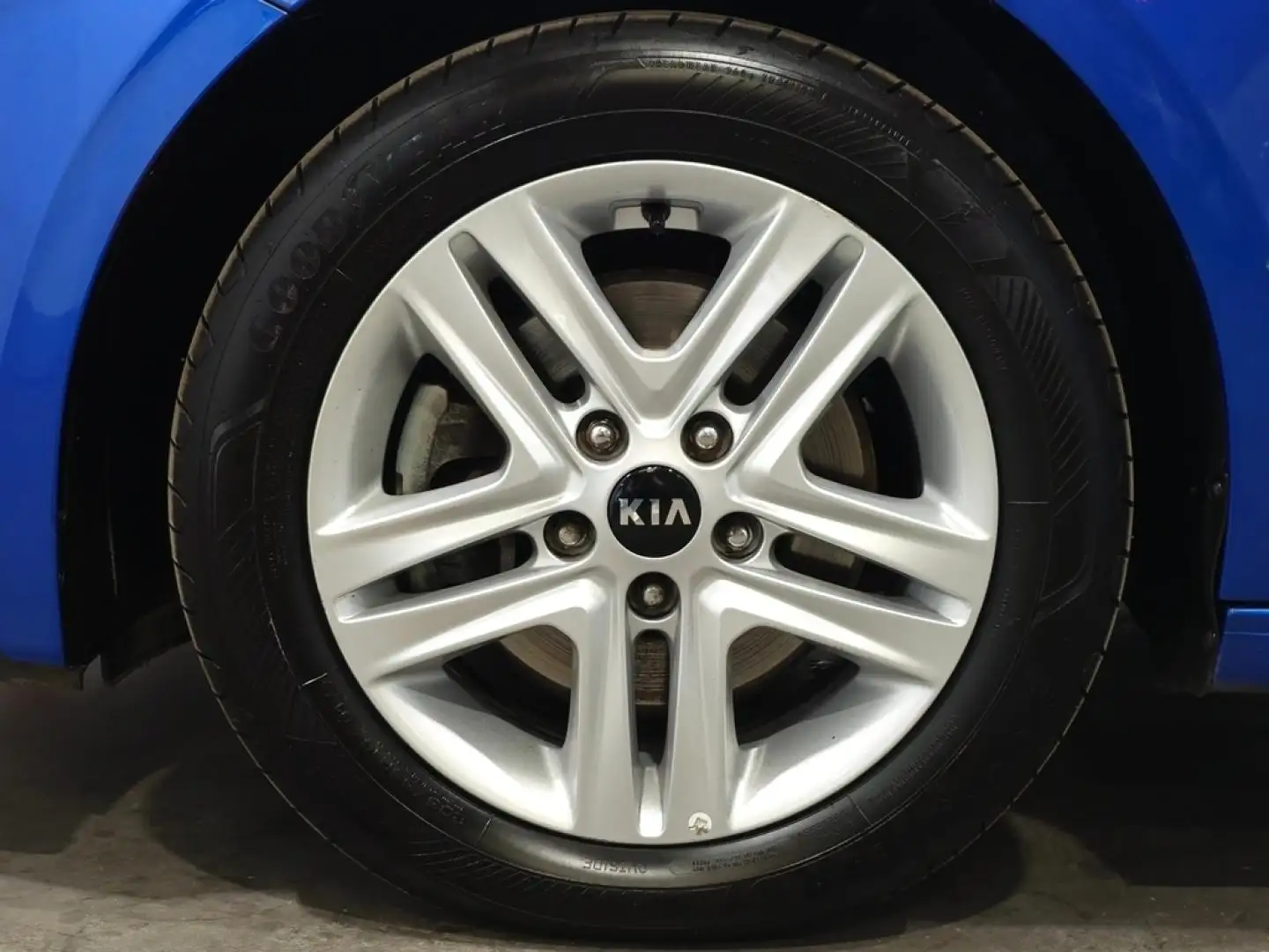 Kia Ceed / cee'd Tourer 1.6 MHEV iMT Concept 136 Azul - 2