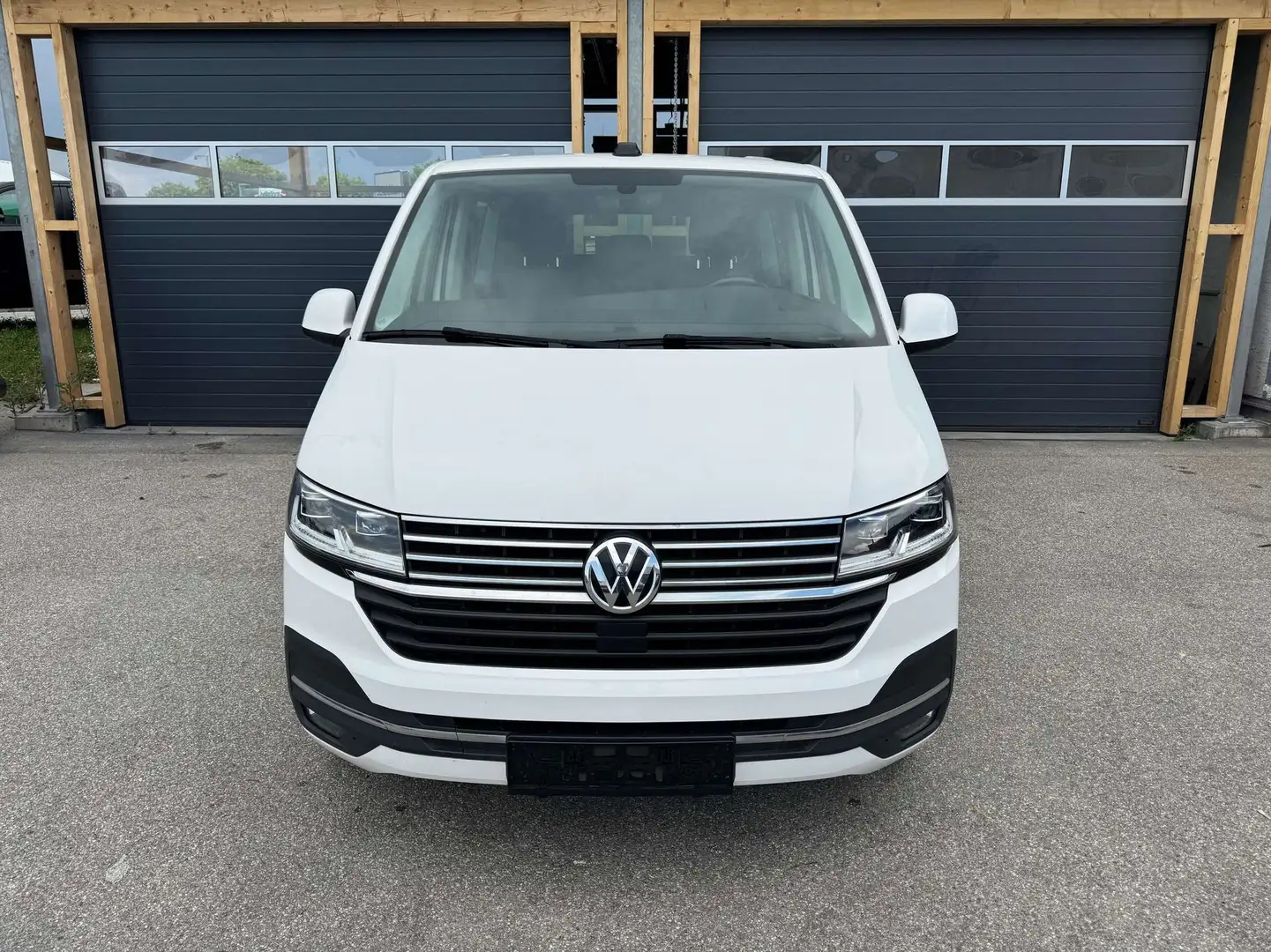 Volkswagen T6.1 Caravelle N1 Caravelle Highline lang FWD Weiß - 2