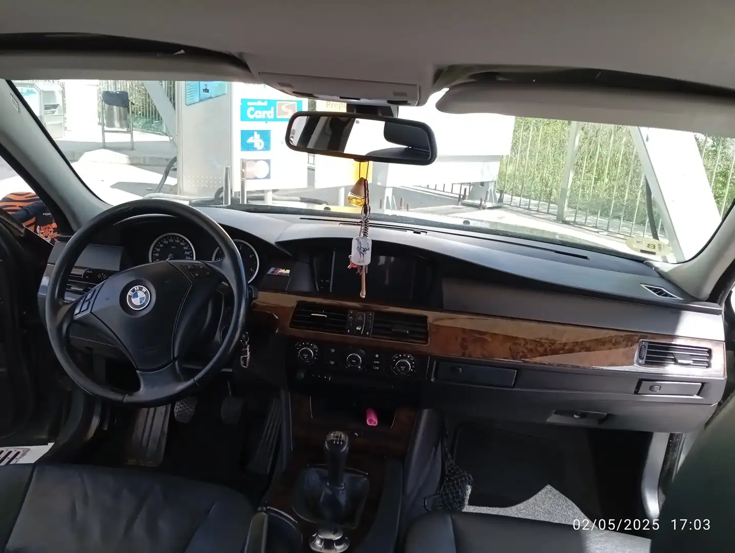 BMW 525 525d Touring - 1