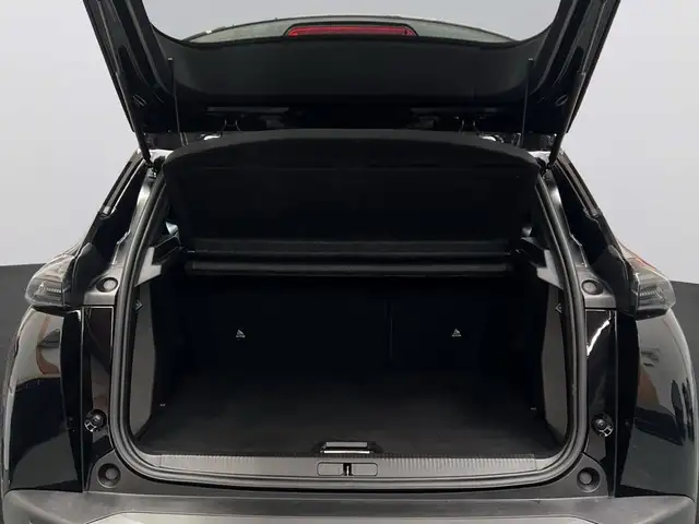 Peugeot 2008 view 9