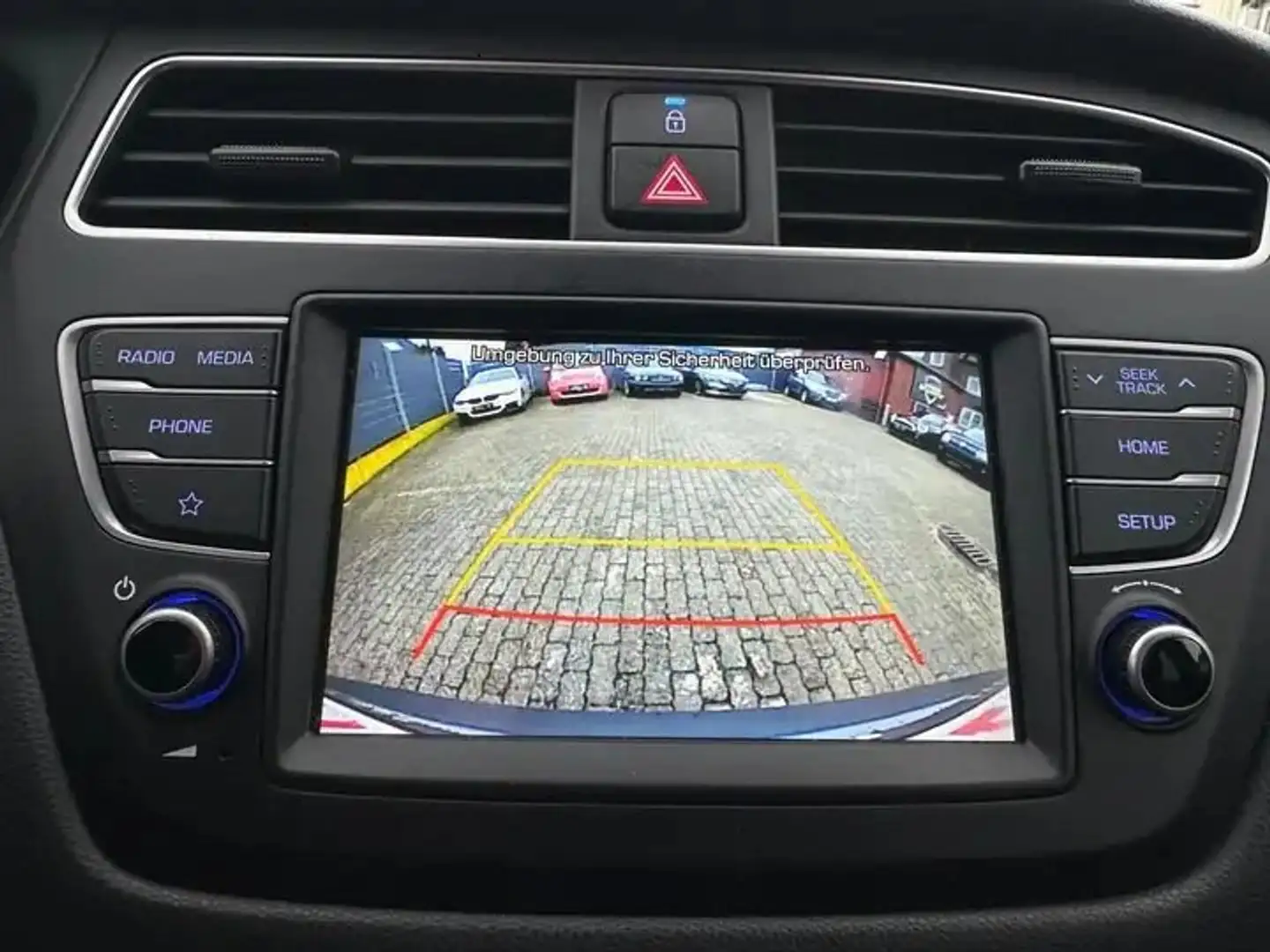 Hyundai i20 5p 1.2 mpi Gpl 73cv Grigio - 2