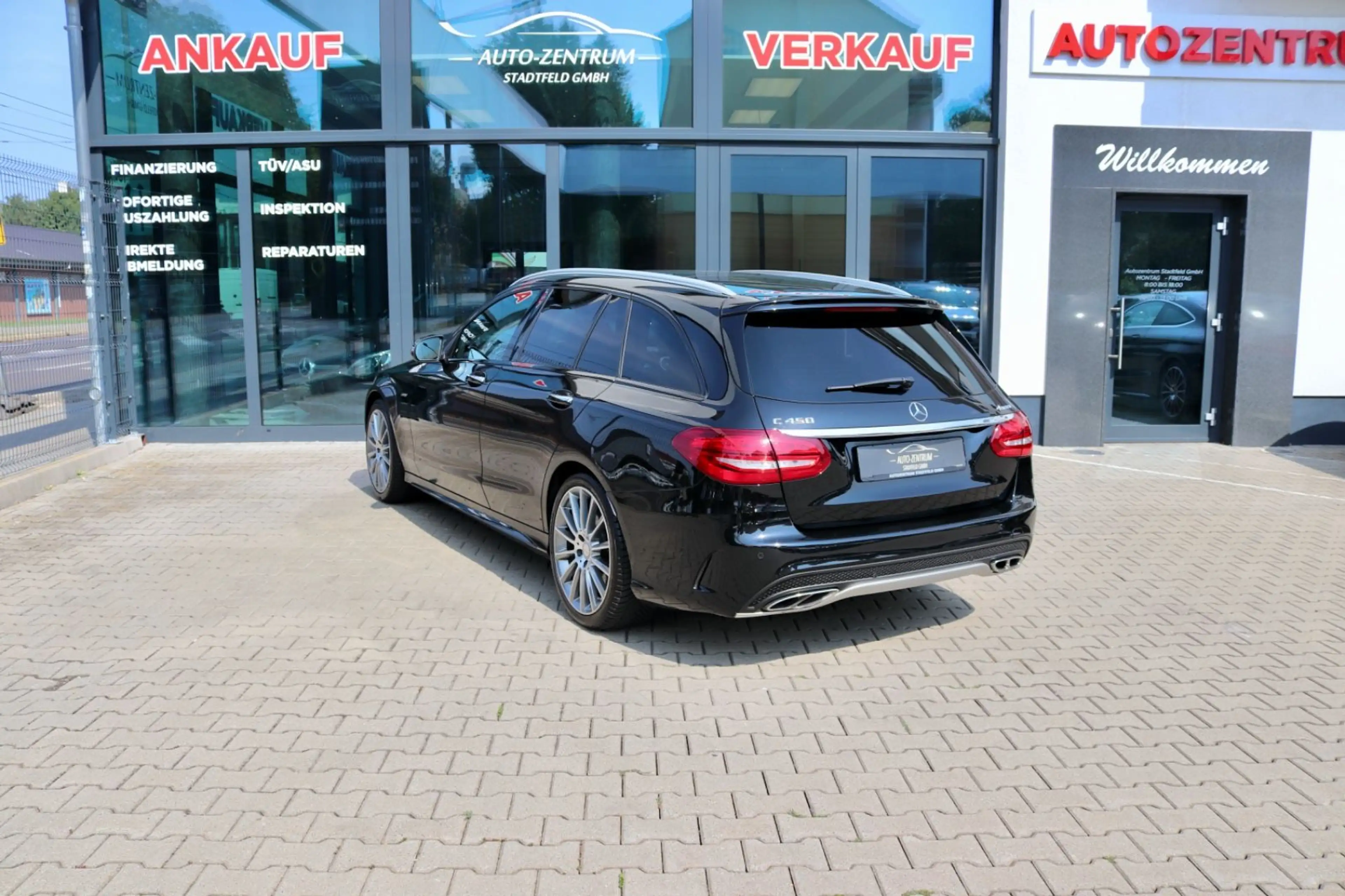 Mercedes-Benz C 43 AMG C450 AMG 4M HuD Pano 360° Burmester Standhz — photo 5