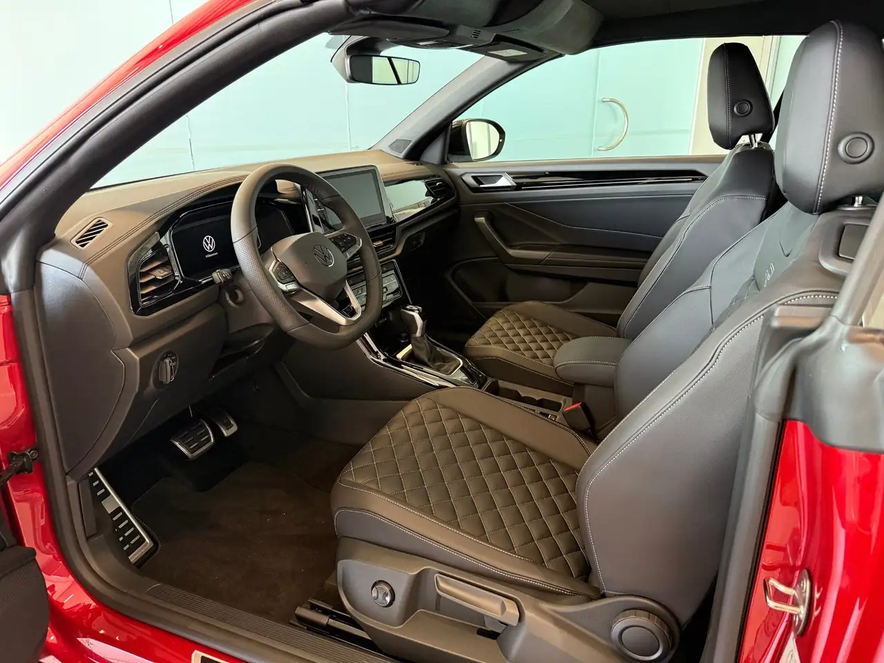 Volkswagen T-Roc Cabriolet 1.5 TSI R-Line 16