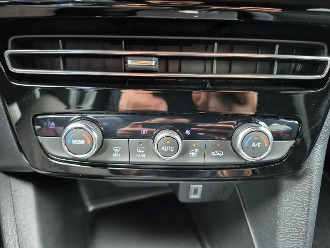 Opel Mokka GS Black Paket LED Sitzheiz. PDC Rückfahrk. 22