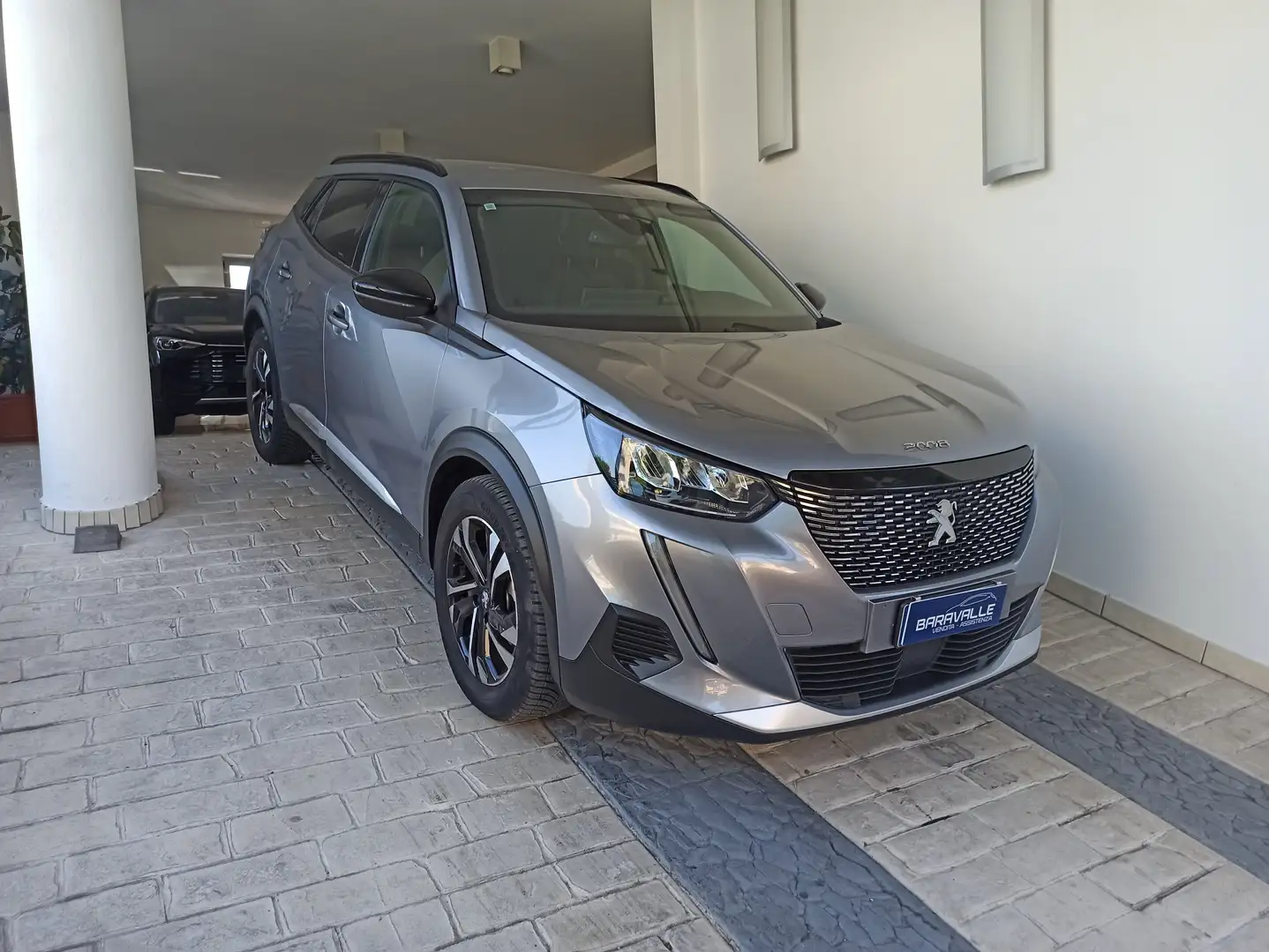 Peugeot 2008 1.5 bluehdi Allure Pack Argento - 1