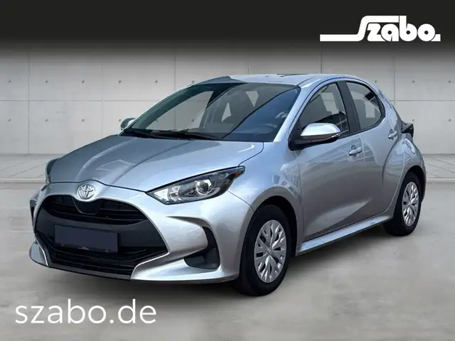 Toyota Yaris 1,0 l VVT i, 53 kW (72 PS) 5 Türer Comfort
