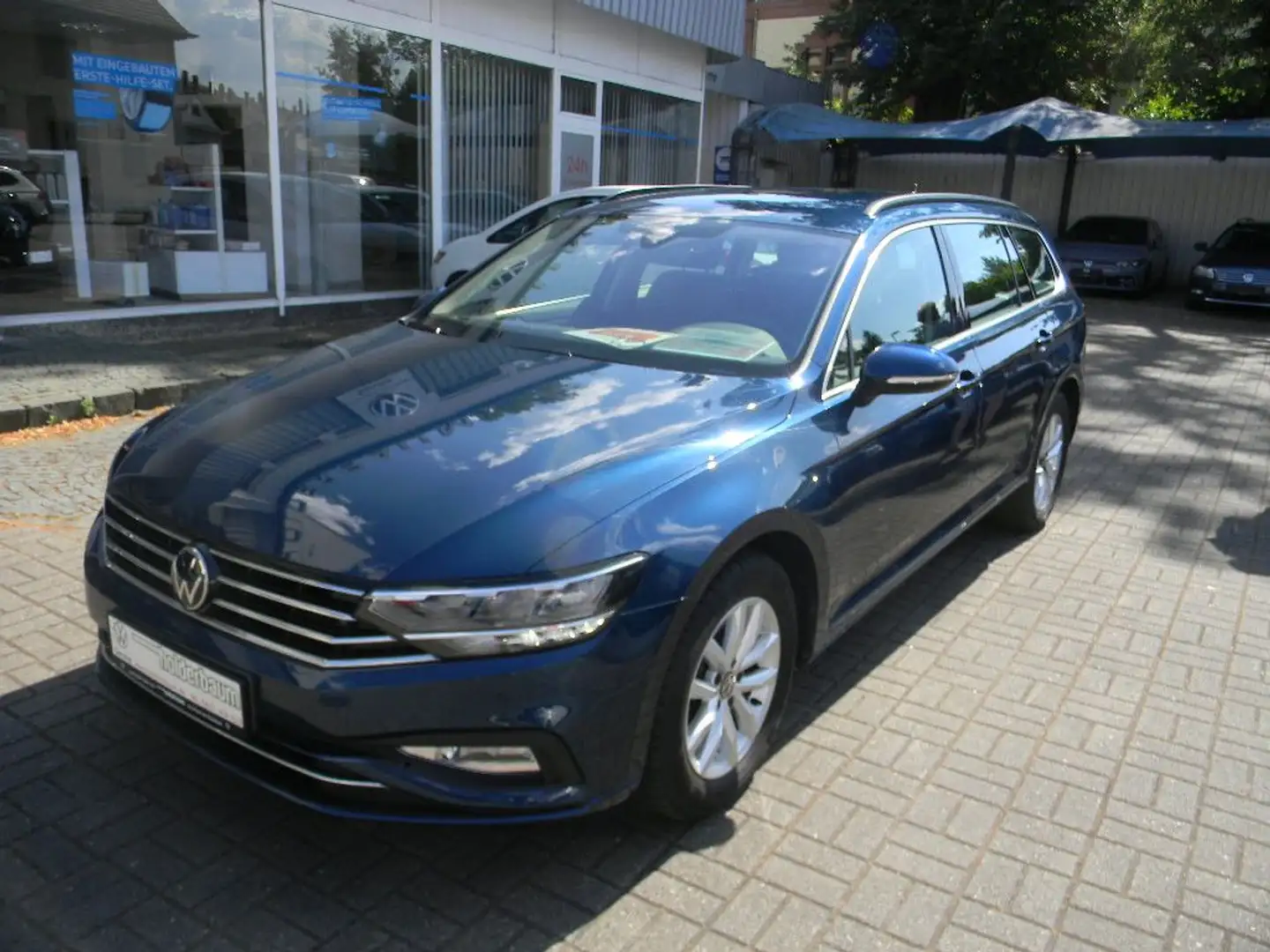 Volkswagen Passat Variant Business 1,5 TSI DSG AHK Blau - 2