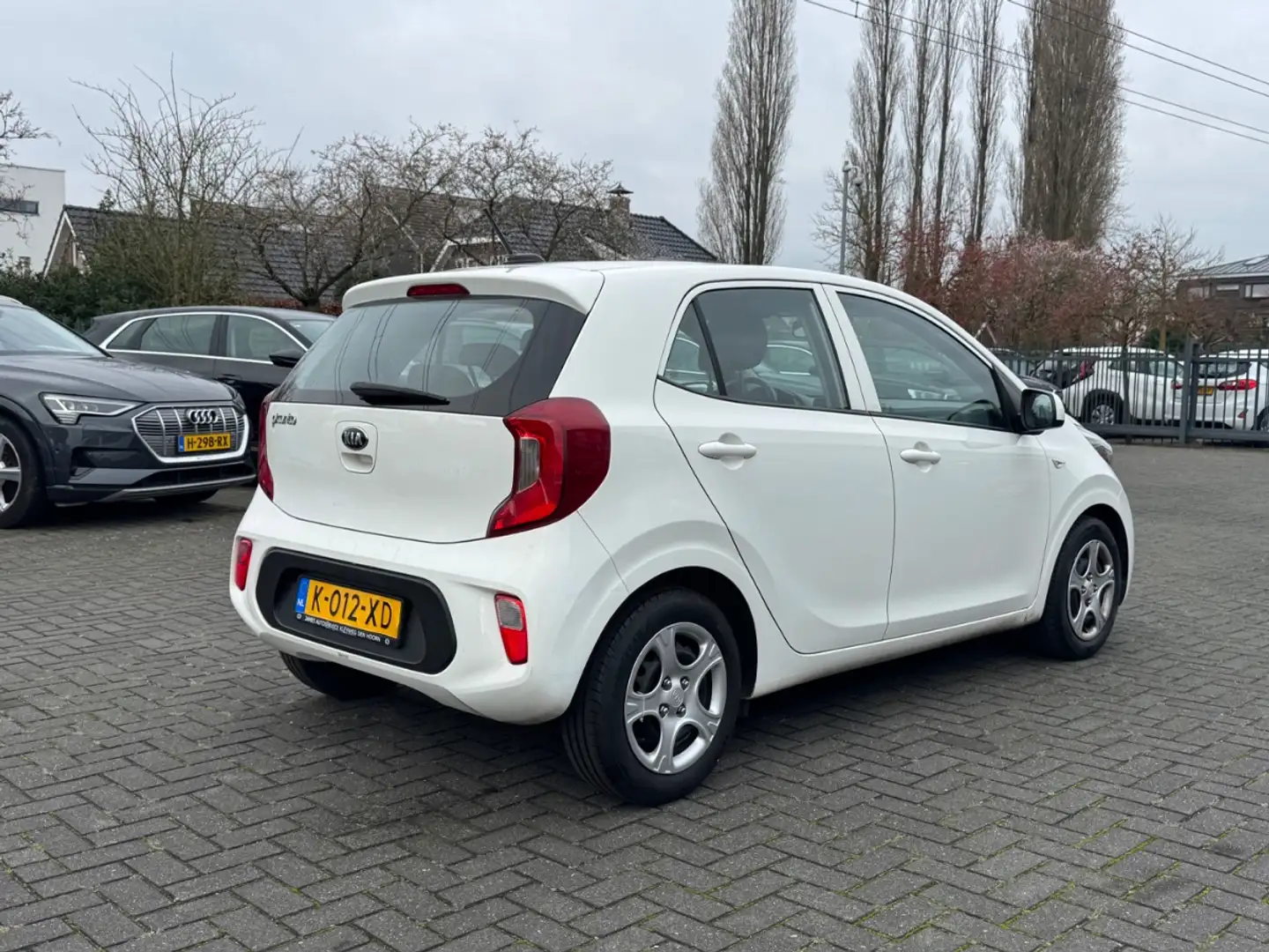Kia Picanto 1.0 DPi | ComfortLine 5-Drs | Airco | Cruise Weiß - 2