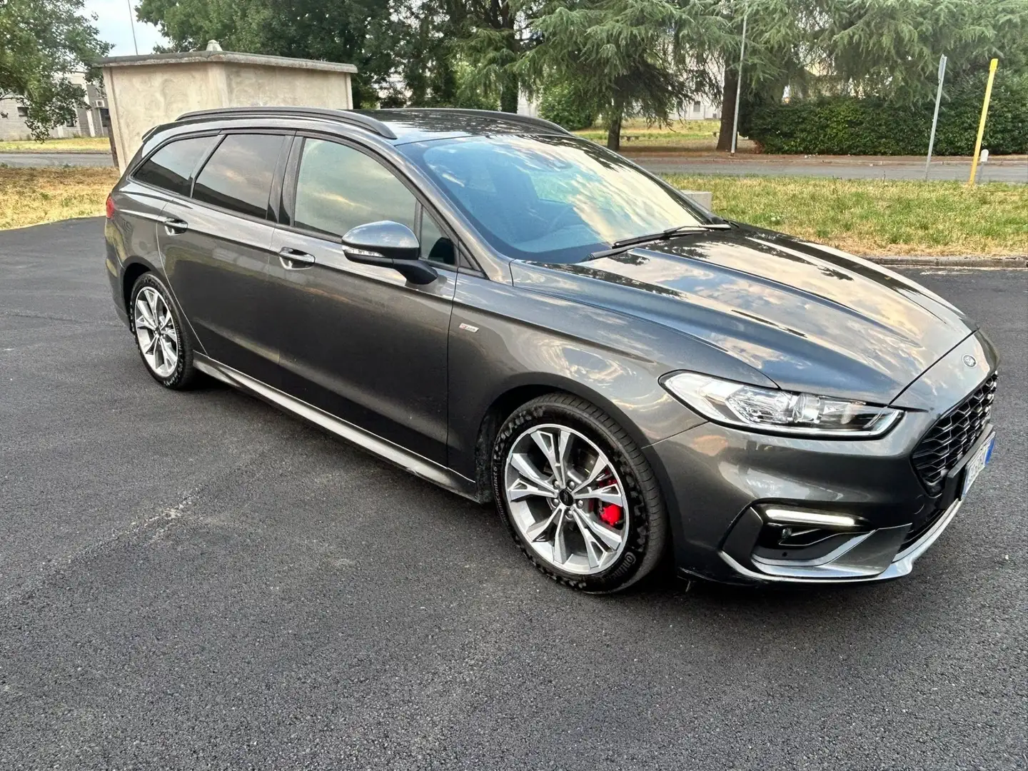 Ford Mondeo SW 2.0 full hybrid ST-Line Business ecvt my20.5 - 2