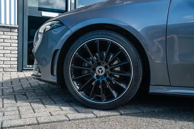 Mercedes-Benz A-Class view 8