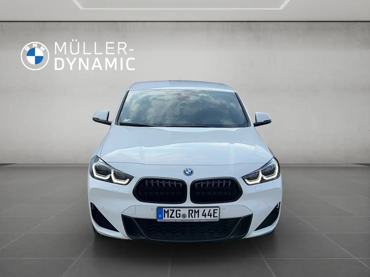 BMW X2 xDrive25e M Sport M Sportpaket Head-Up DAB Wit - 2