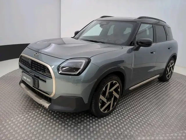 MINI Countryman E Favoured