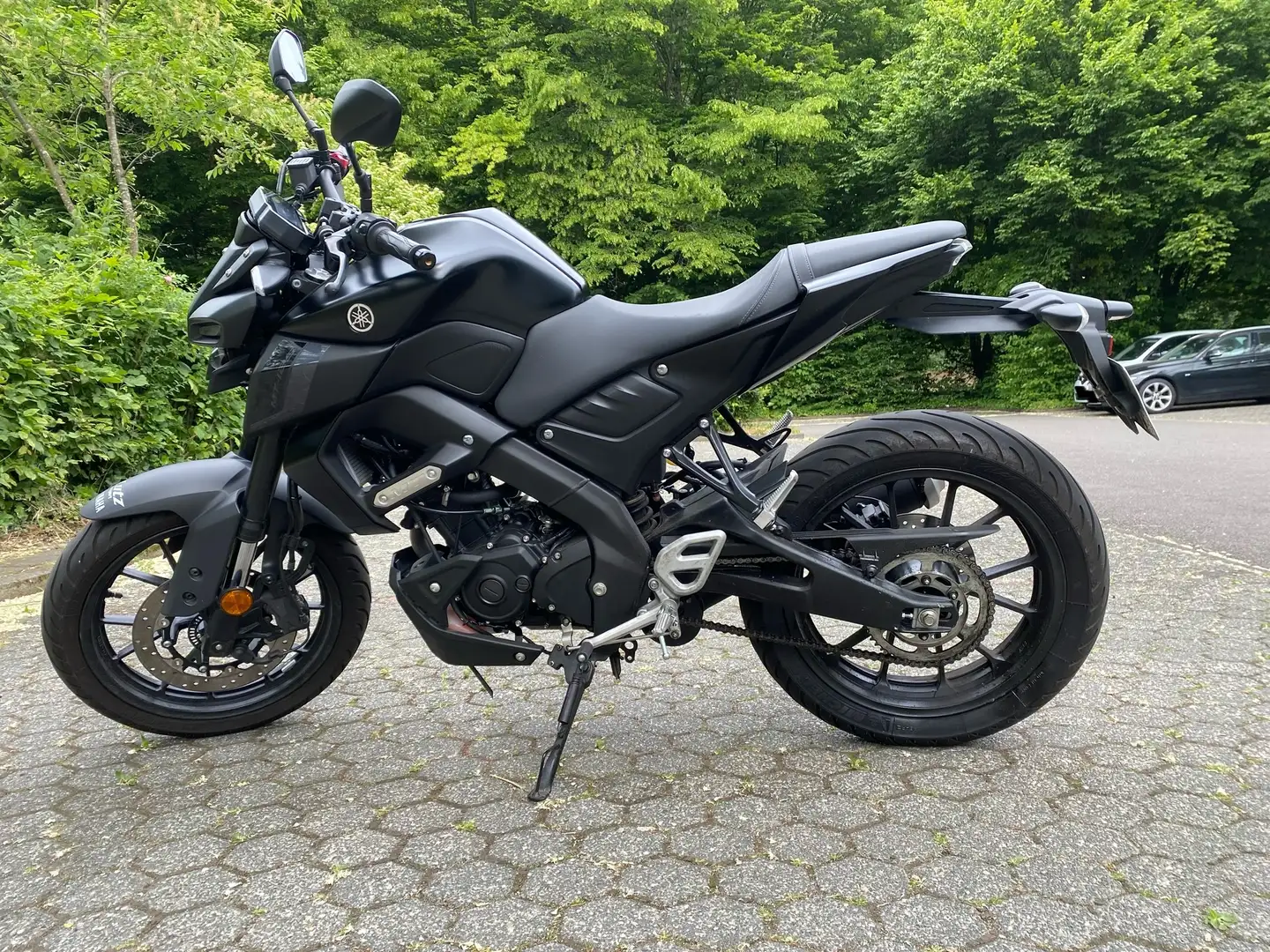 Yamaha MT-125 Yamaha Mt-125 / BJ 2022, neuer TÜV & Inspektion Schwarz - 1