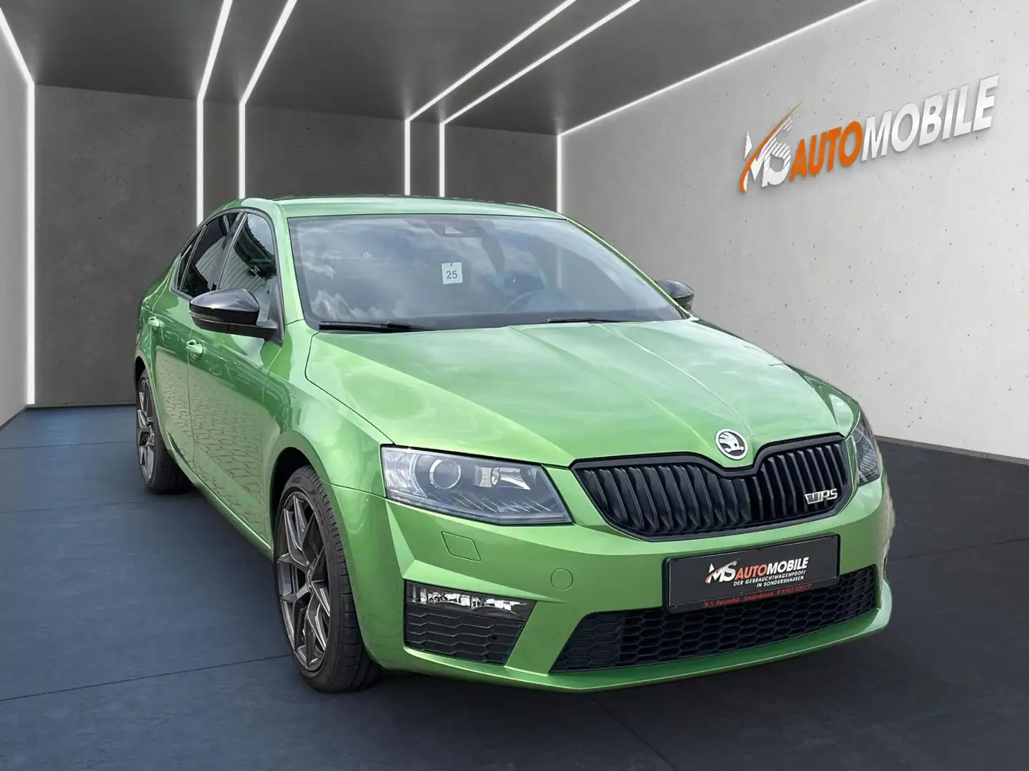 Skoda Octavia Lim. RS+CANTON+BI-XENON+CARBON+DAB+NAVI Vert - 2