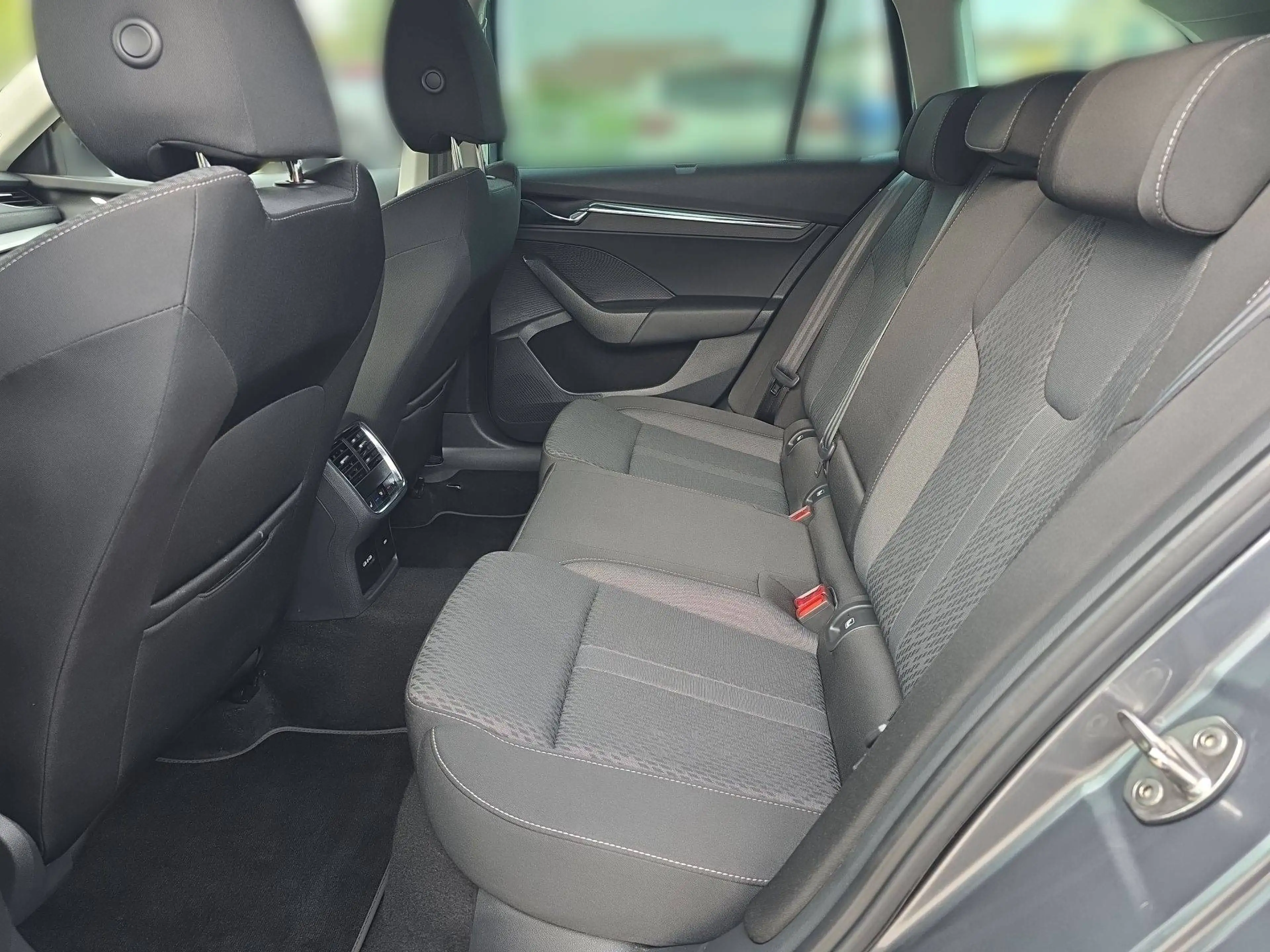 Skoda Octavia Style — photo 8