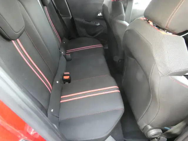 Opel Corsa view 8