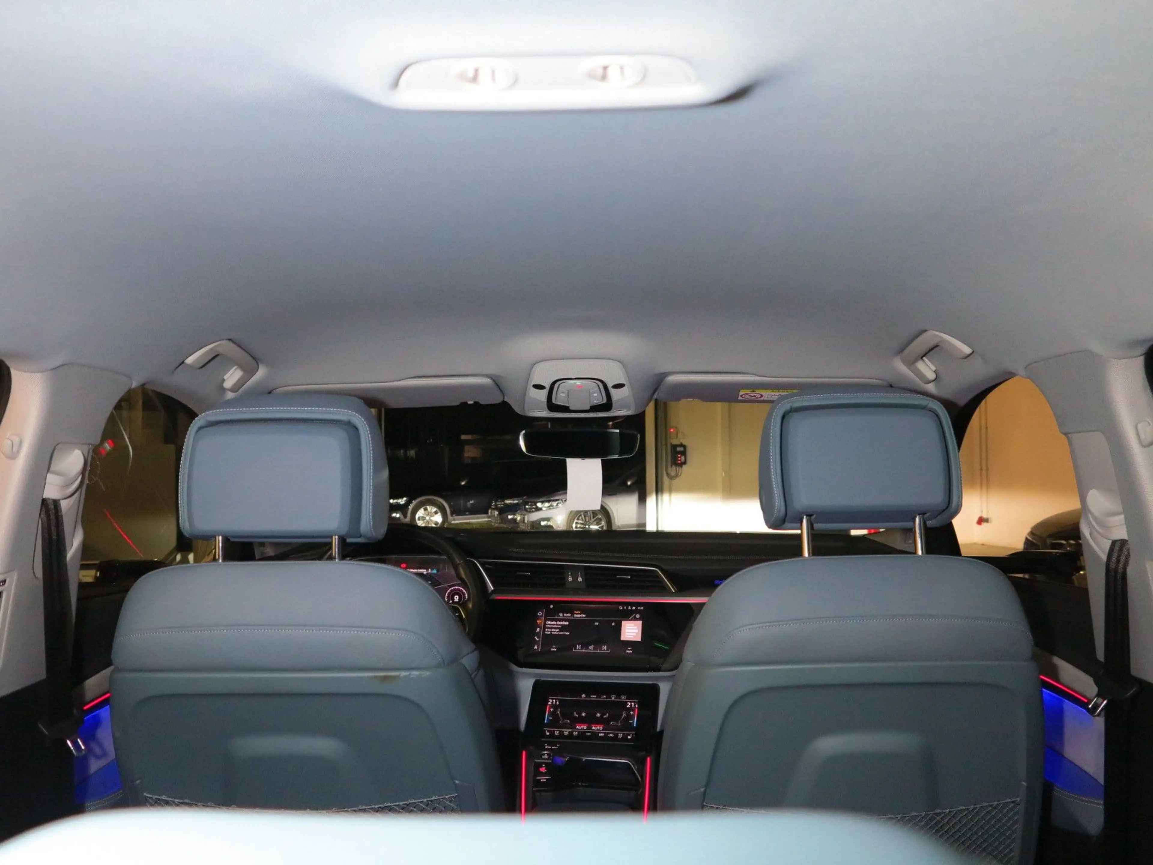 Audi e-tron Sportback 55 quattro advanced — photo 13