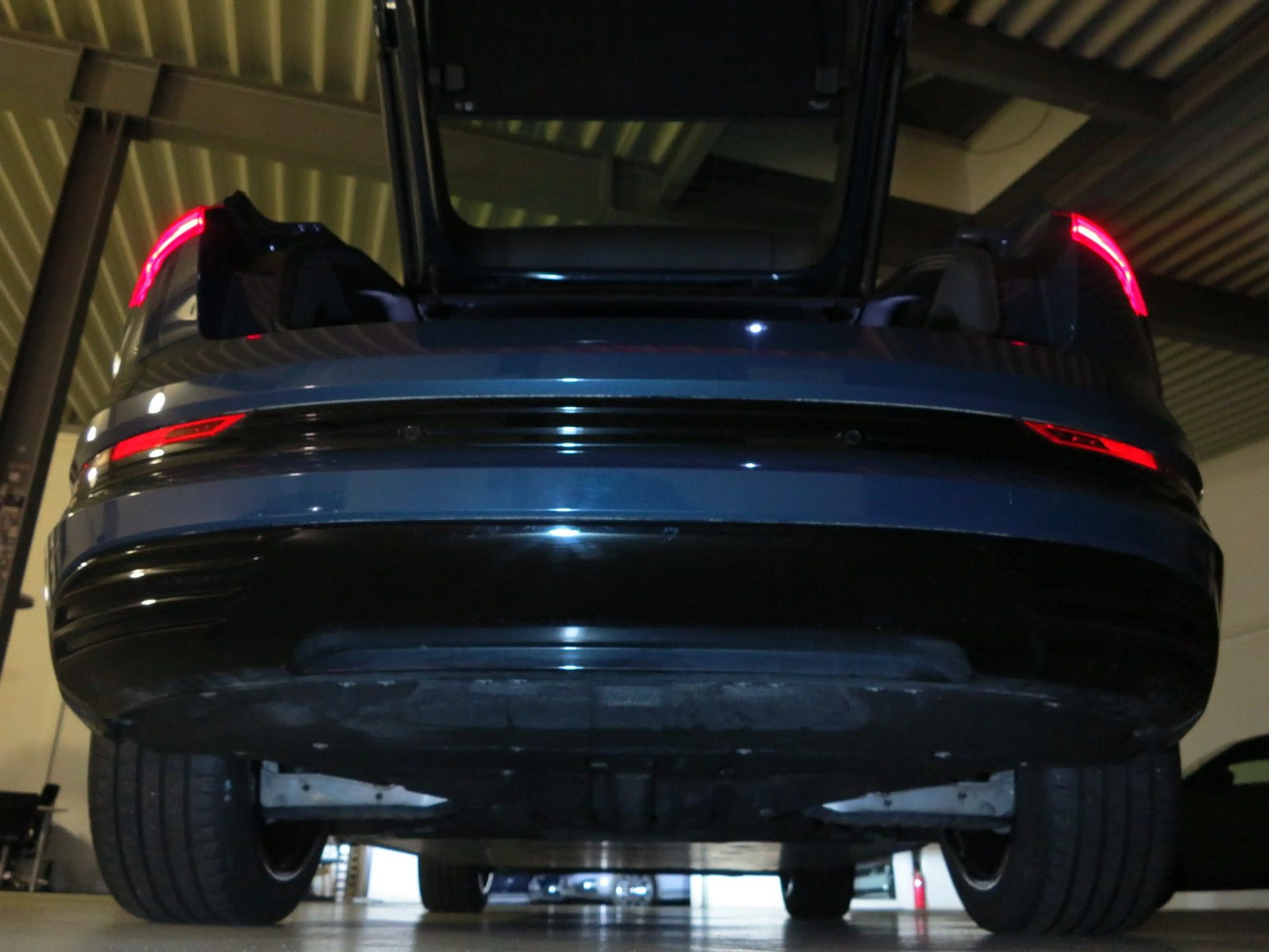 Audi e-tron Sportback 55 quattro advanced — photo 15