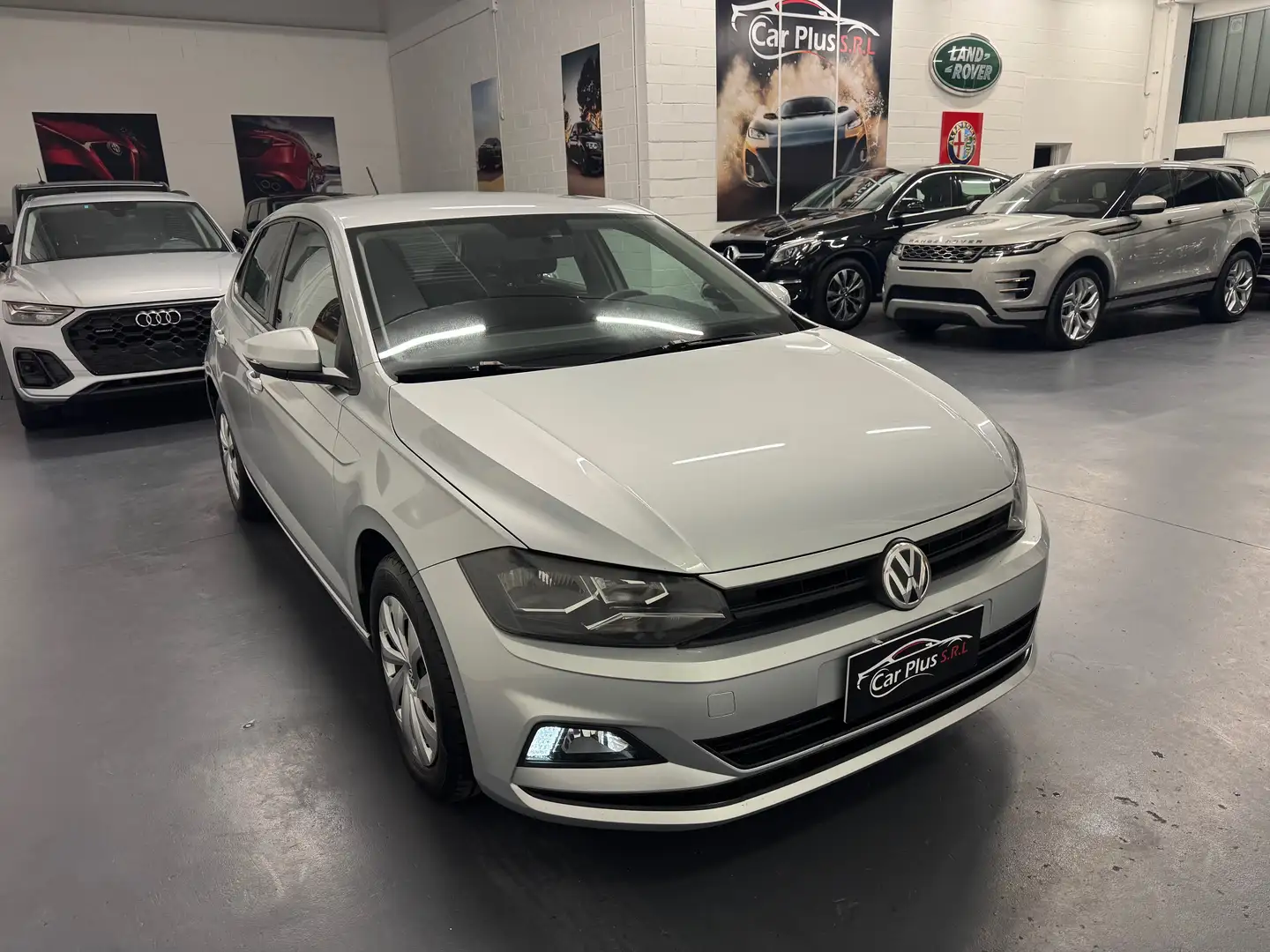Volkswagen Polo Polo VI  5p 1.6 tdi Trendline 80cv OK Neopatentati Argento - 1