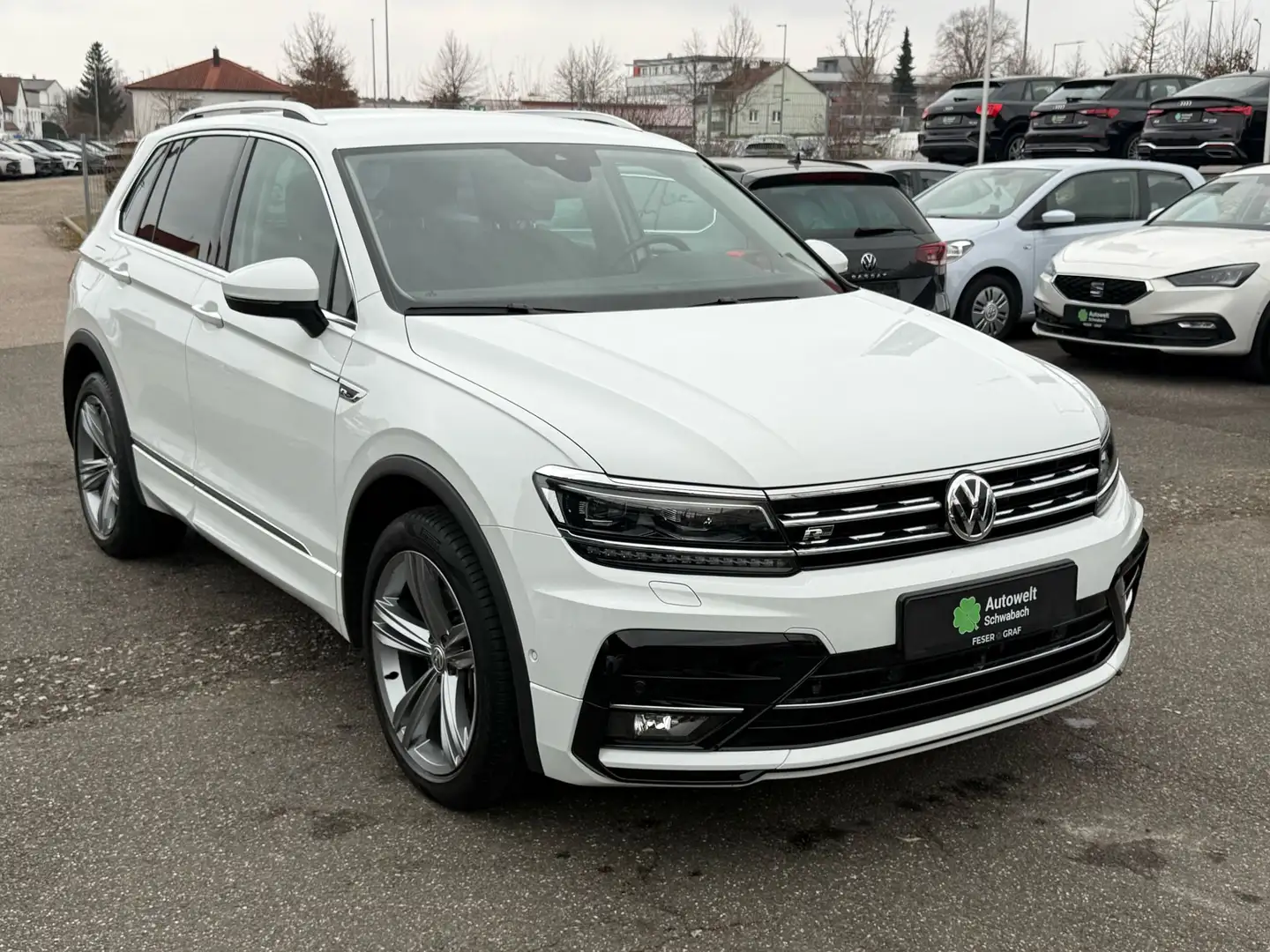 Volkswagen Tiguan Highline R-LINE 2.0 TSI LED KAMERA ACC Blanc - 2