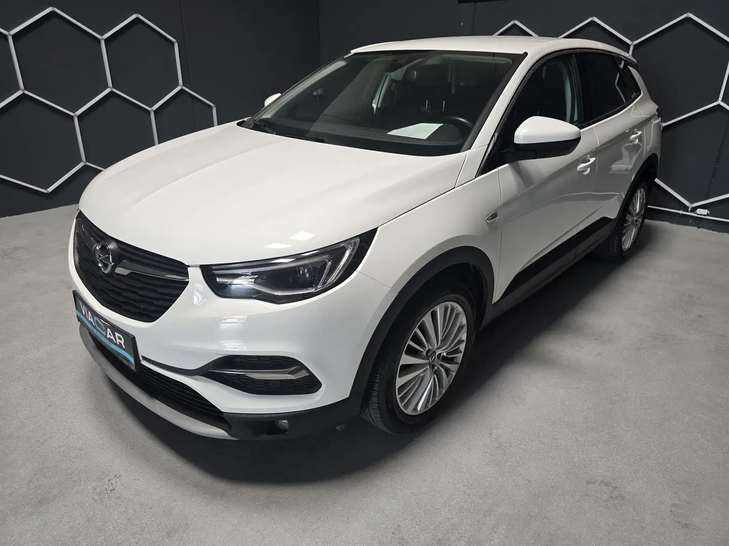 Opel Grandland X Dynamic Weiß - 1