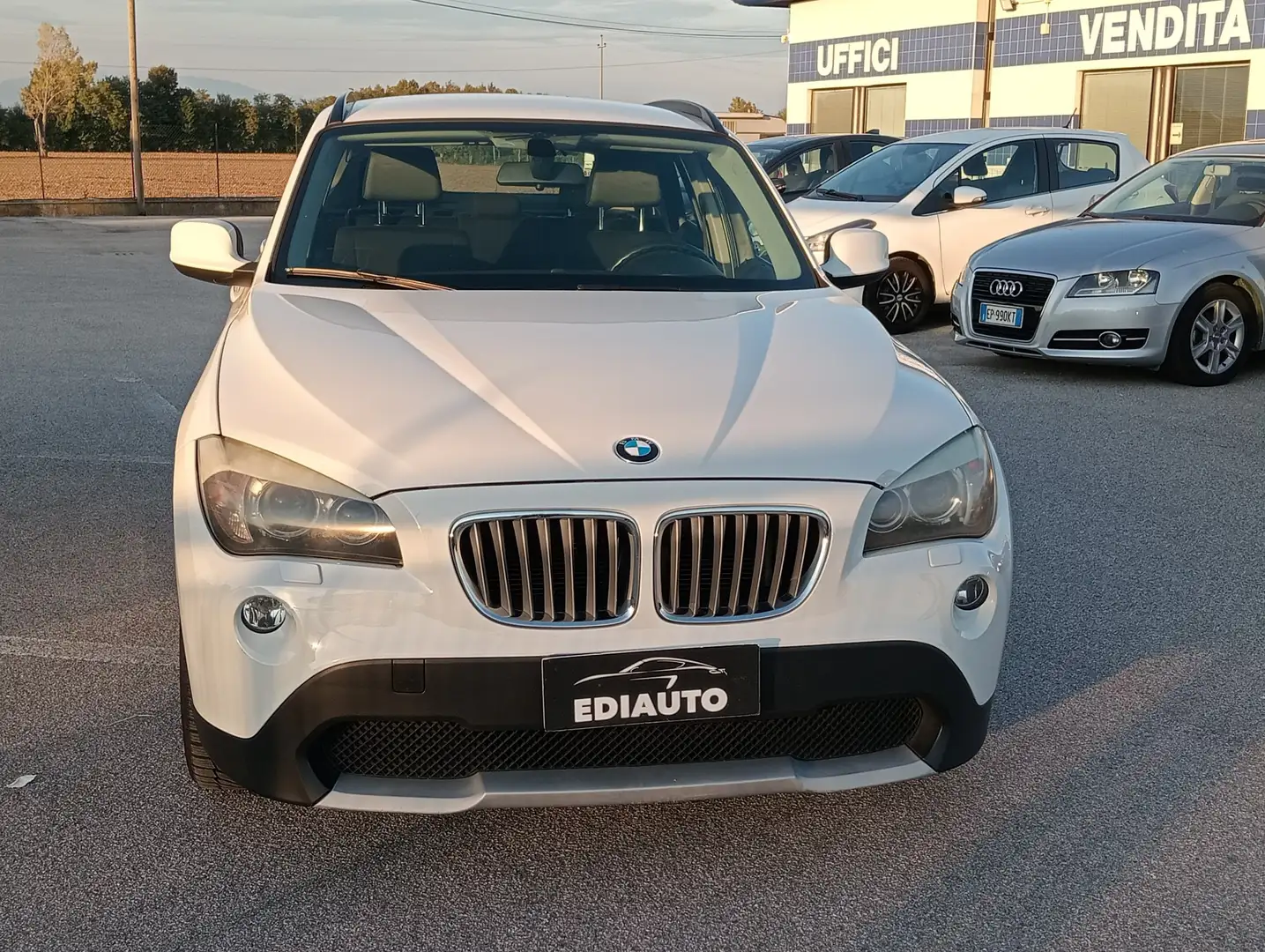 BMW X1 X1 E84 xdrive18d Futura NEOPATENTATI Blanc - 2