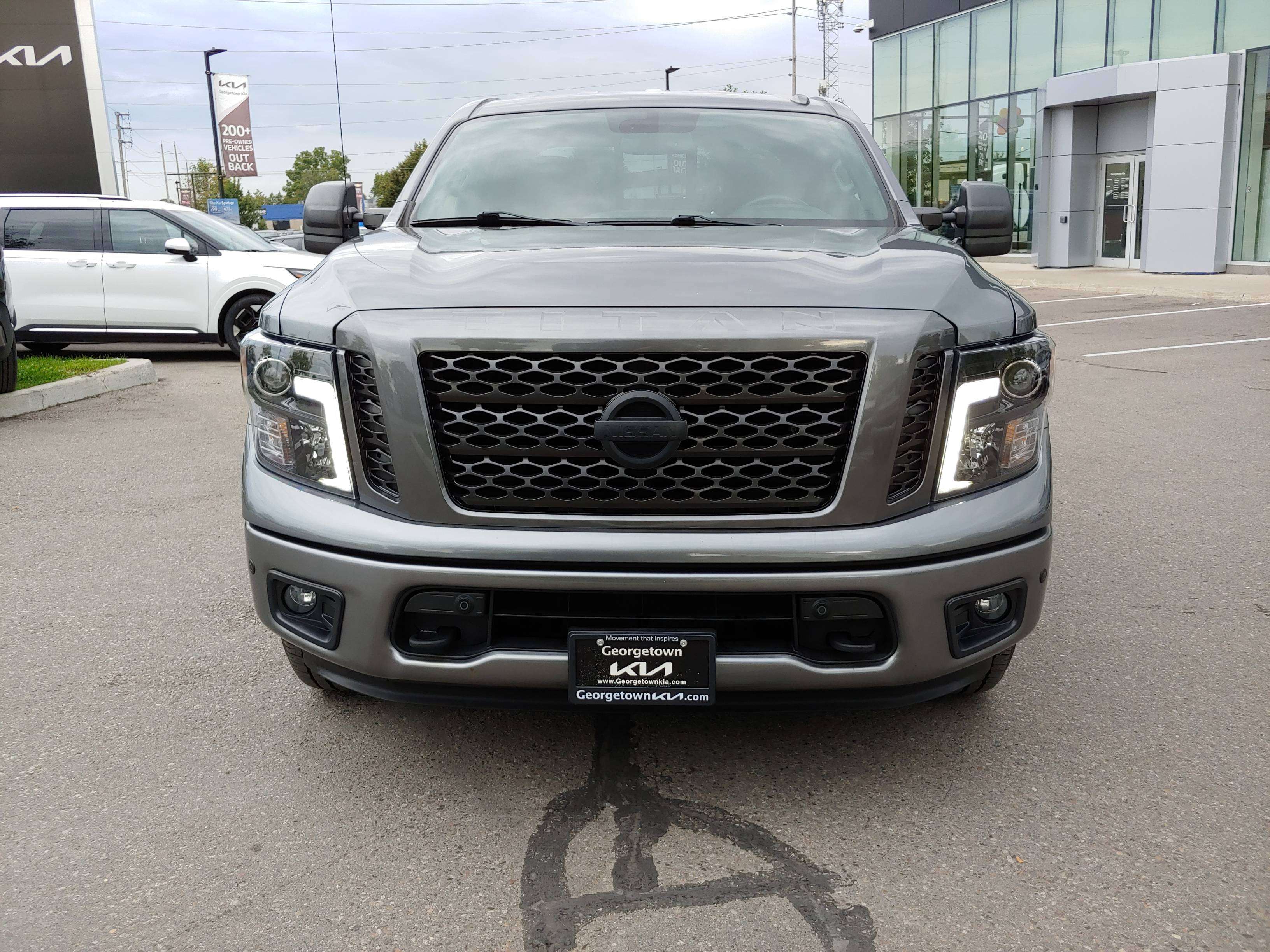 2018 Nissan Titan Crew Cab