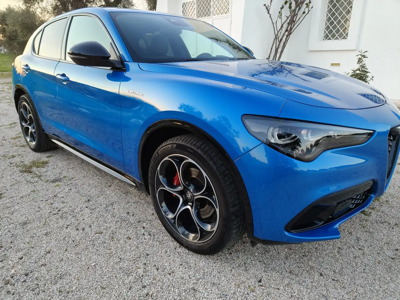 Alfa Romeo Stelvio 2023