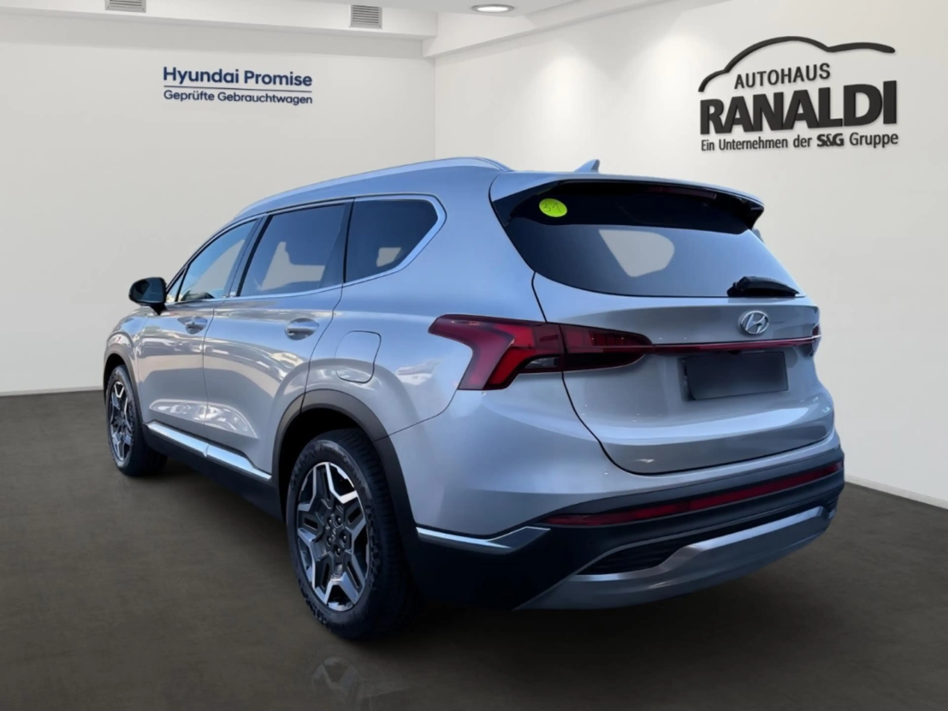 Hyundai SANTA FE Prime Plug-In Hybrid 4WD++VOLLLEDER!++ — photo 2