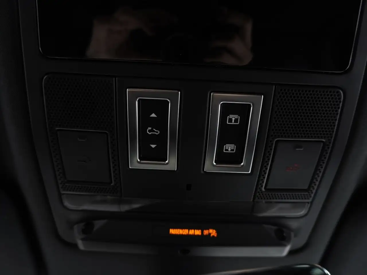 Land Rover Defender снимка Land Rover Defender