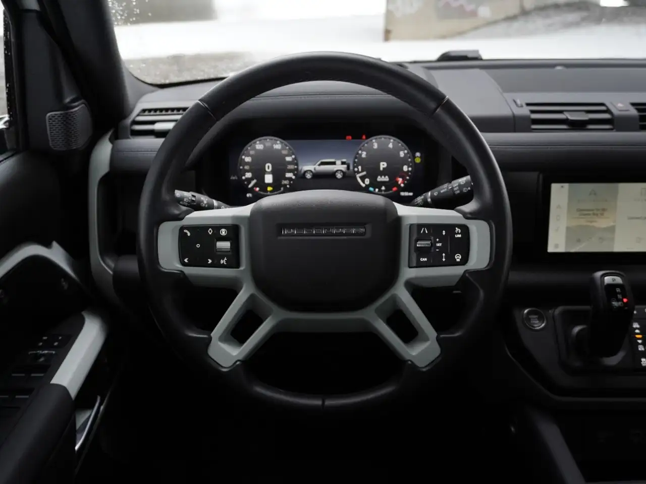 Land Rover Defender снимка Land Rover Defender