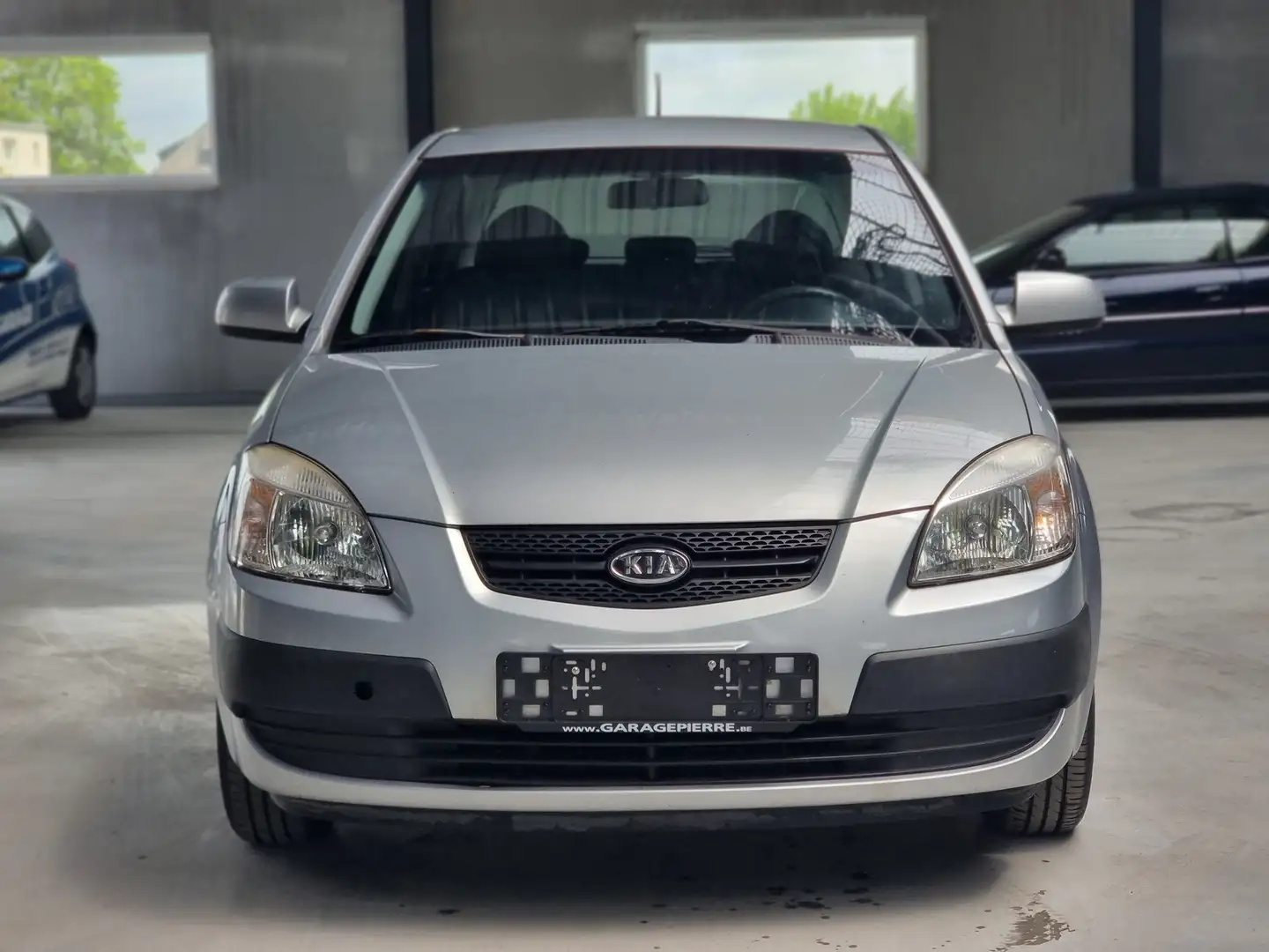 Kia Rio 1.4i LX Gri - 2