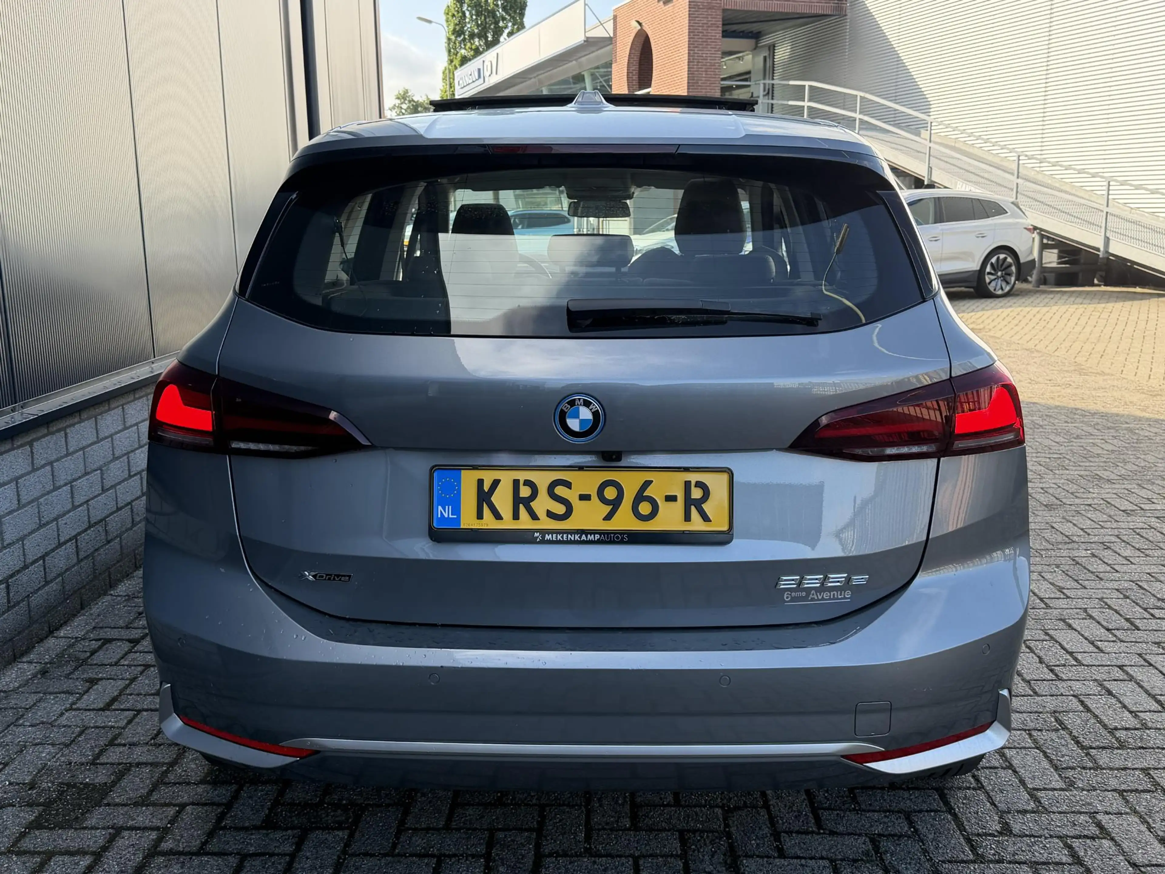 BMW 225 2-serie Active Tourer 225e xDrive Luxury Line 17"/ — photo 8