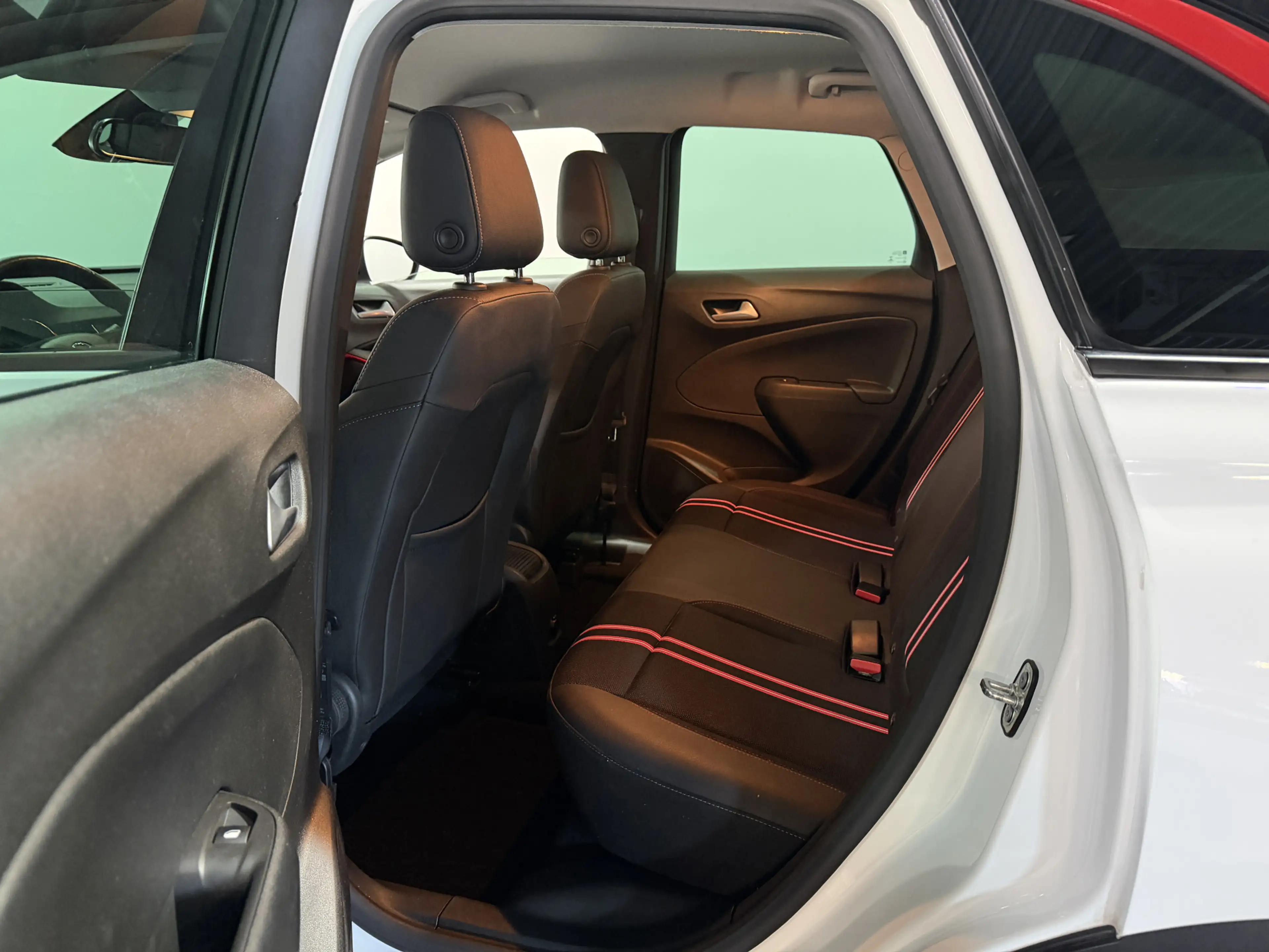 Opel Crossland 1.2 Turbo Elegance - Automaat - CarPlay / Stoel+st — photo 25