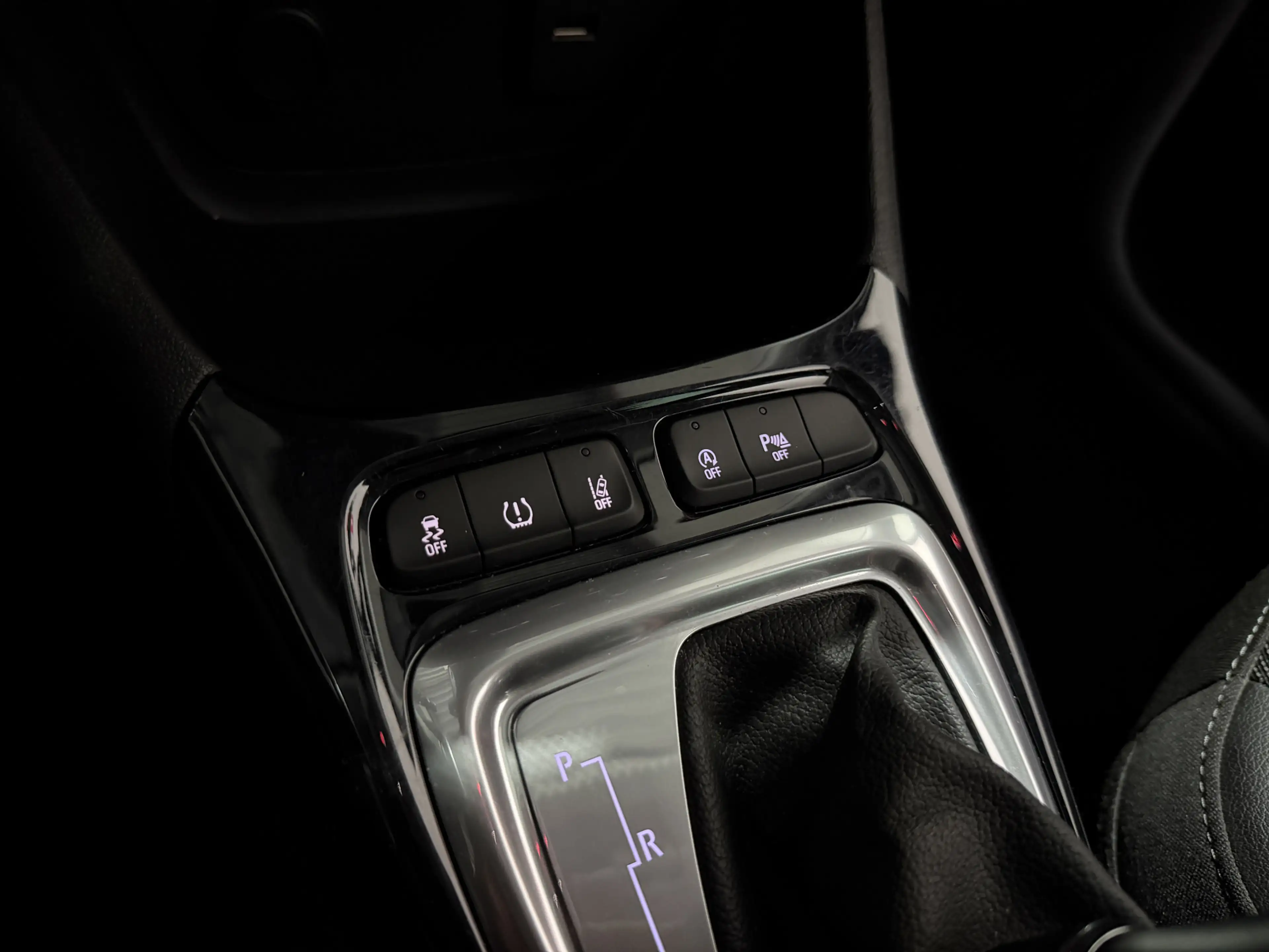 Opel Crossland 1.2 Turbo Elegance - Automaat - CarPlay / Stoel+st — photo 19