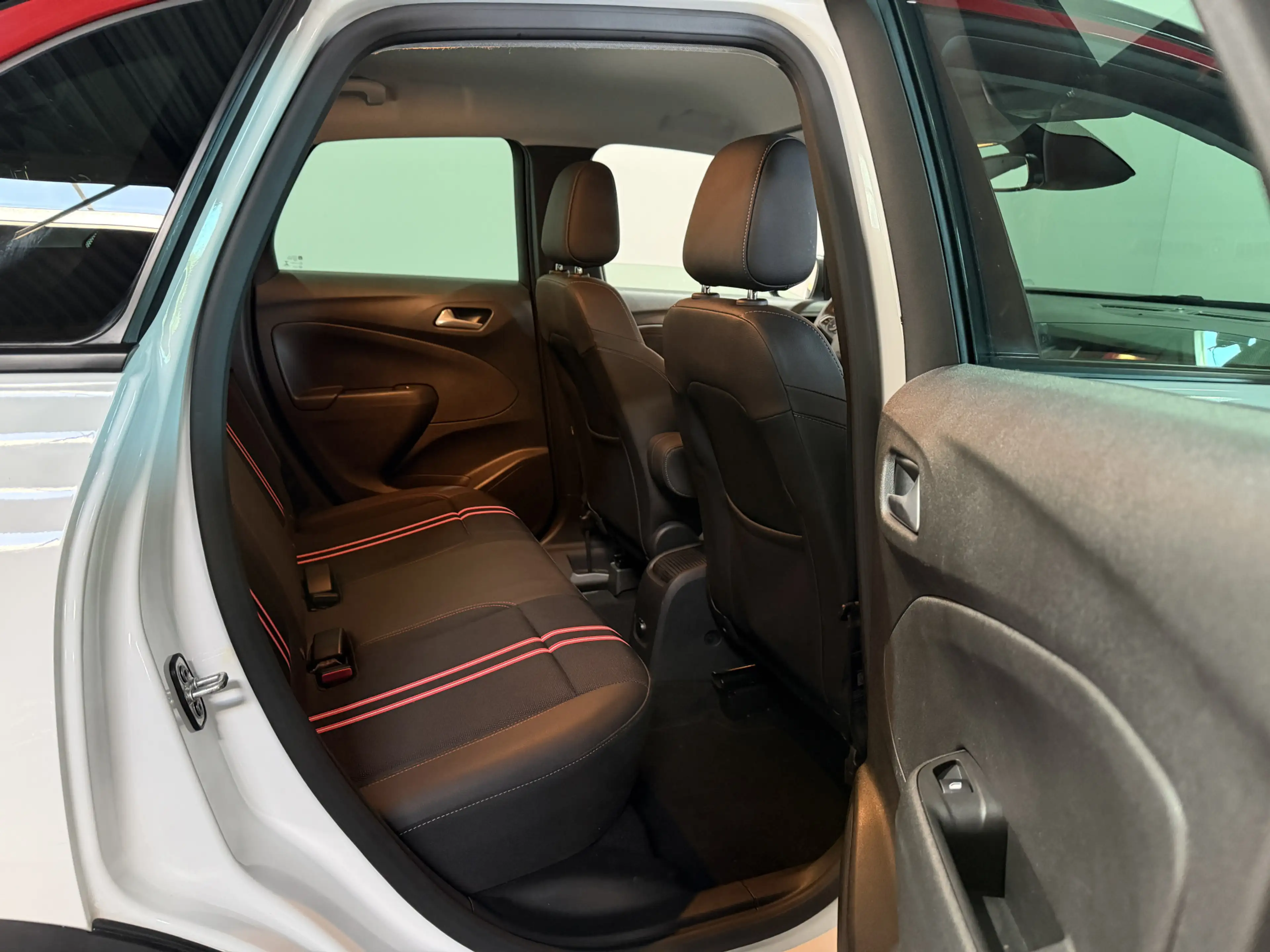Opel Crossland 1.2 Turbo Elegance - Automaat - CarPlay / Stoel+st — photo 27