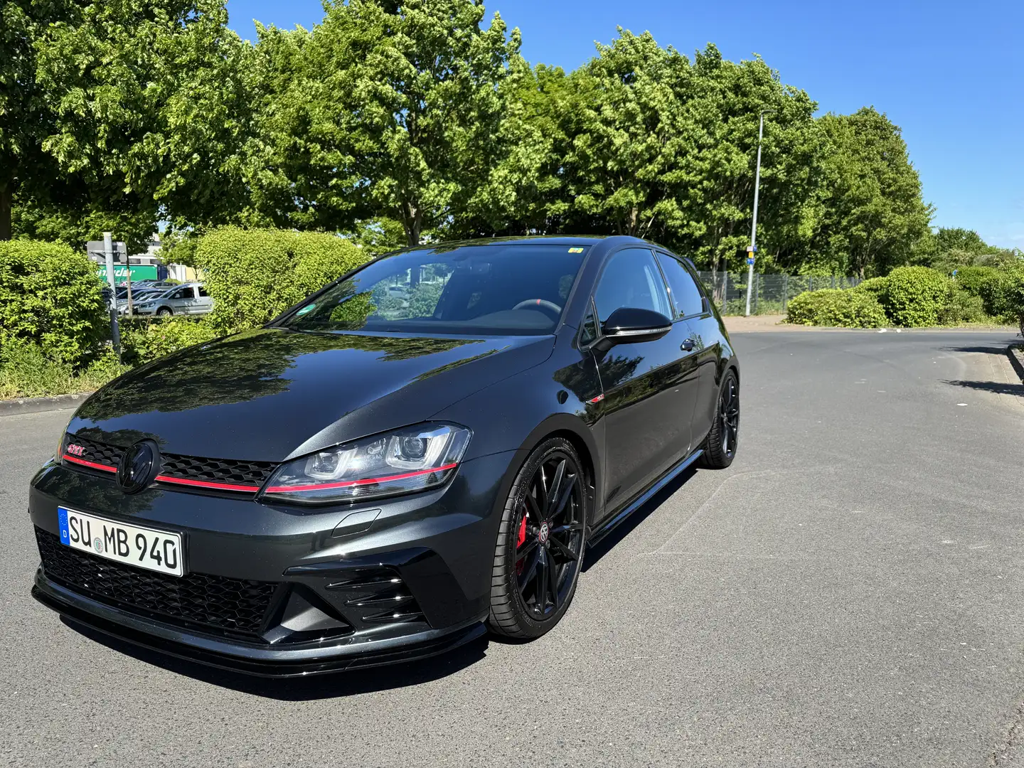 Volkswagen Golf GTI BlueMotion Technology Clubsport - 1