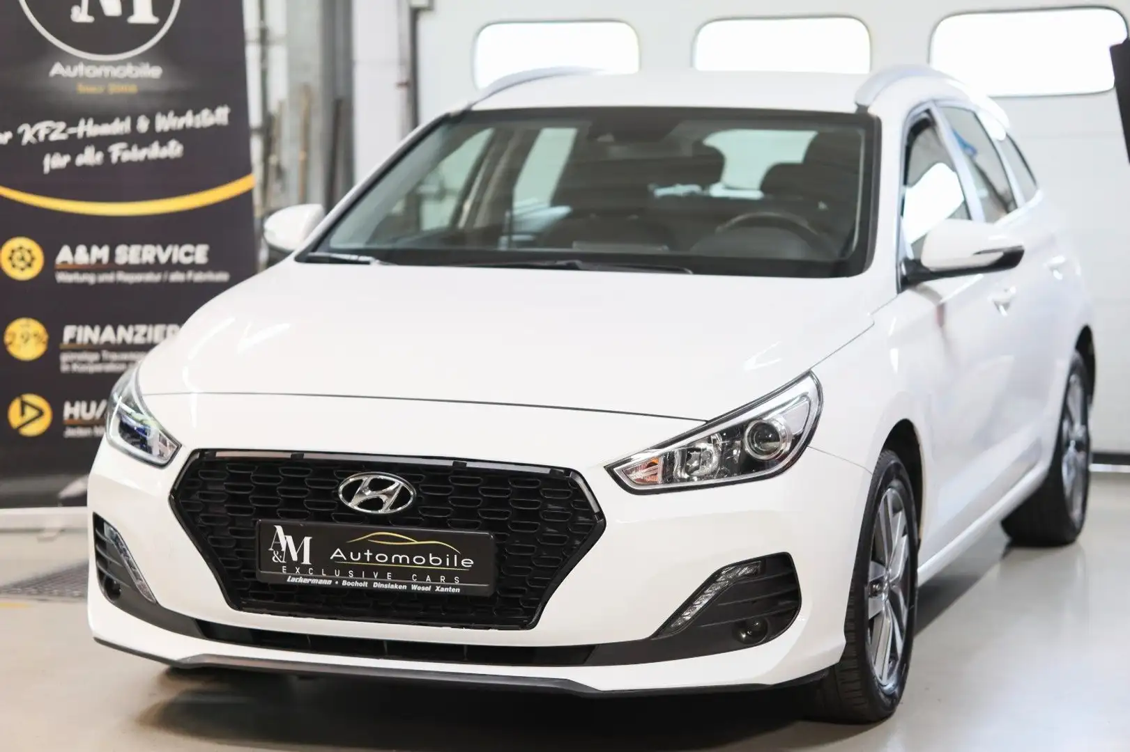 Hyundai i30 CW TREND * Bianco - 1