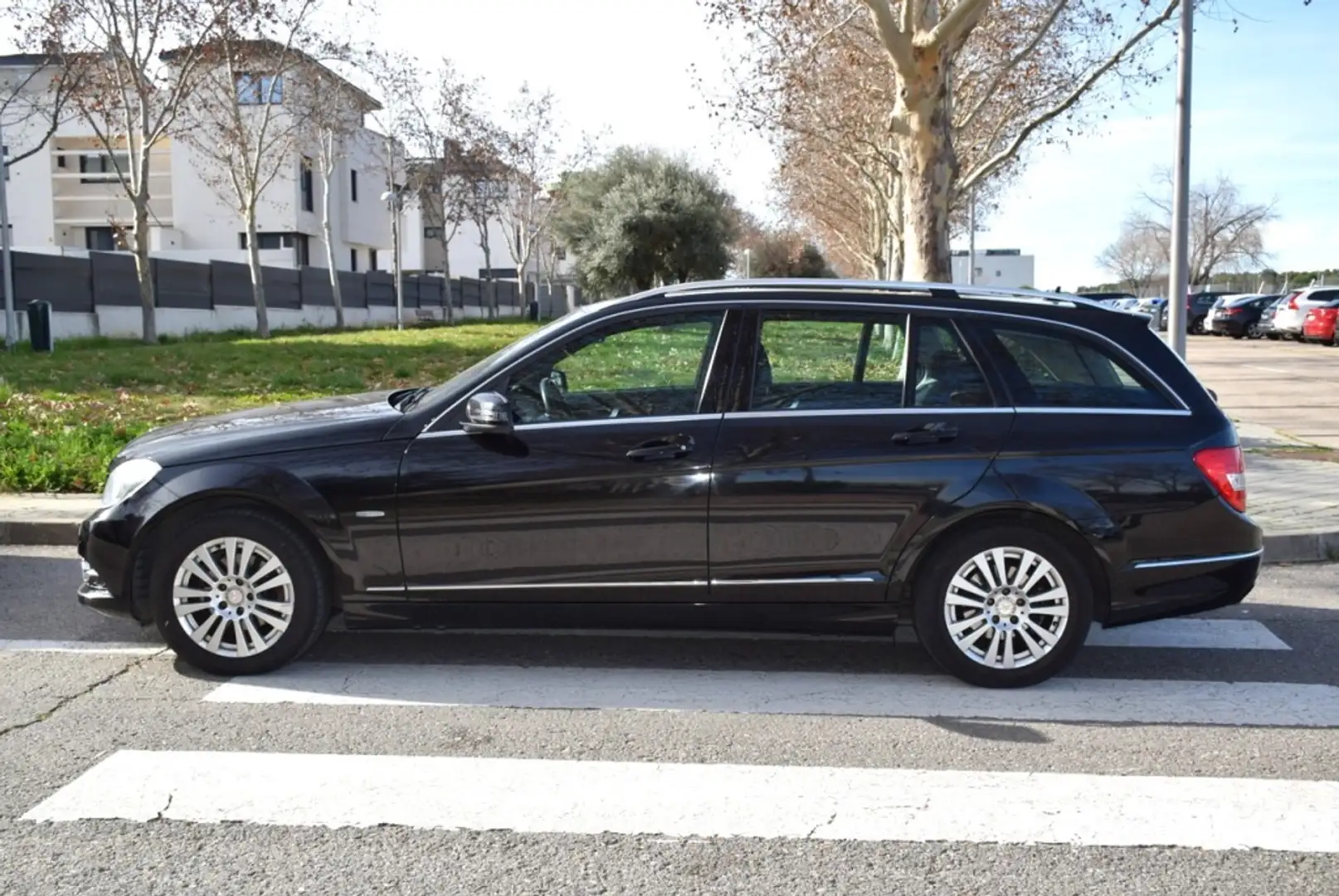 Mercedes-Benz C 180 Estate BE Elegance 7G Plus Чорний - 1